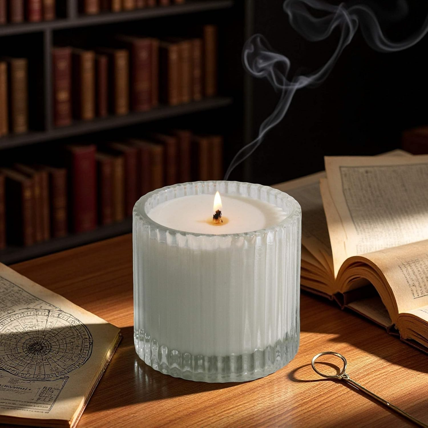 VAUCLUSE Black Rose Scented Candle 280G - Soy Wax Candle with Long-Lasting Floral Fragrance, Relaxing Aromatherapy for Home, Spa & Romantic Nights - Reusable Glass Jar, Clean Burning image number 3