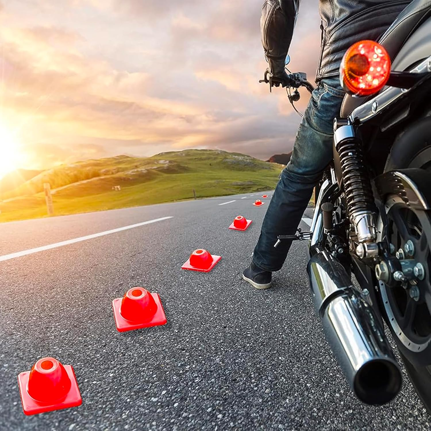 Purifyou Kamelkone Agility Training & Motorcycle Cones for Sports & Kids | Set of 12 Premium Green/Orange Plastic Cones, for Bikes, Traffic & Soccer image number 5