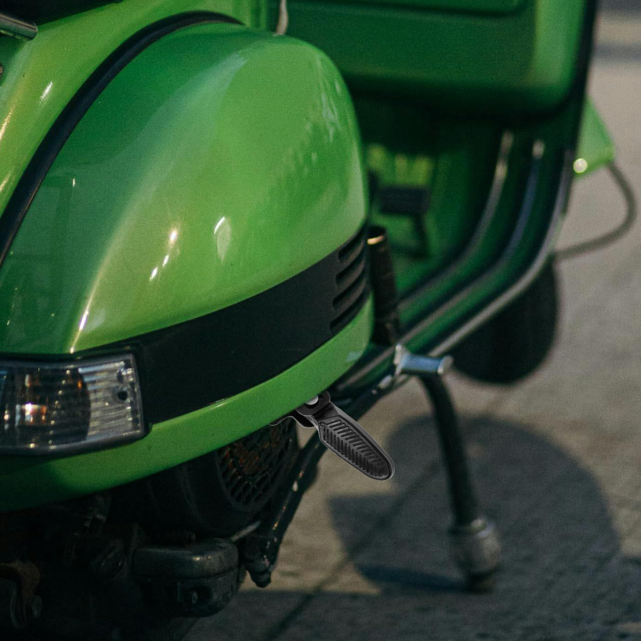 MUCKLILY Electric Bike Pedals Folding Foot Pegs for Bicycles for Scooters Mopeds image number 5