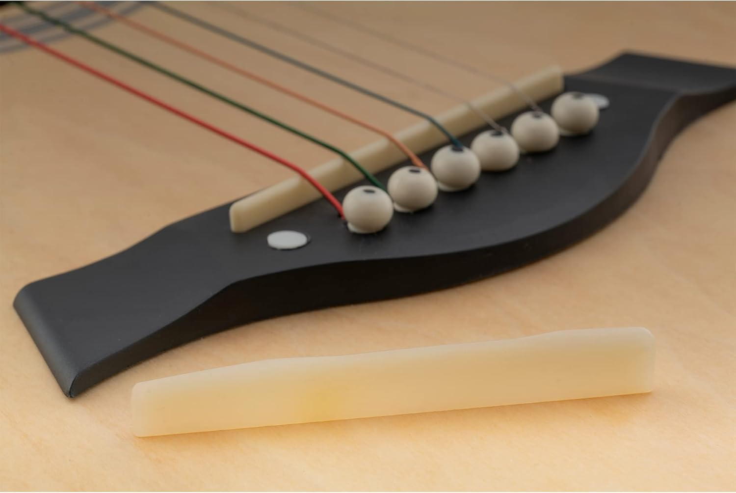 Musiclily Pro Compensated Acoustic Guitar Unbleached Bone Saddle for 6-String Martin Style，73.66X2.62X10.16Mm(Set of 2) image number 3