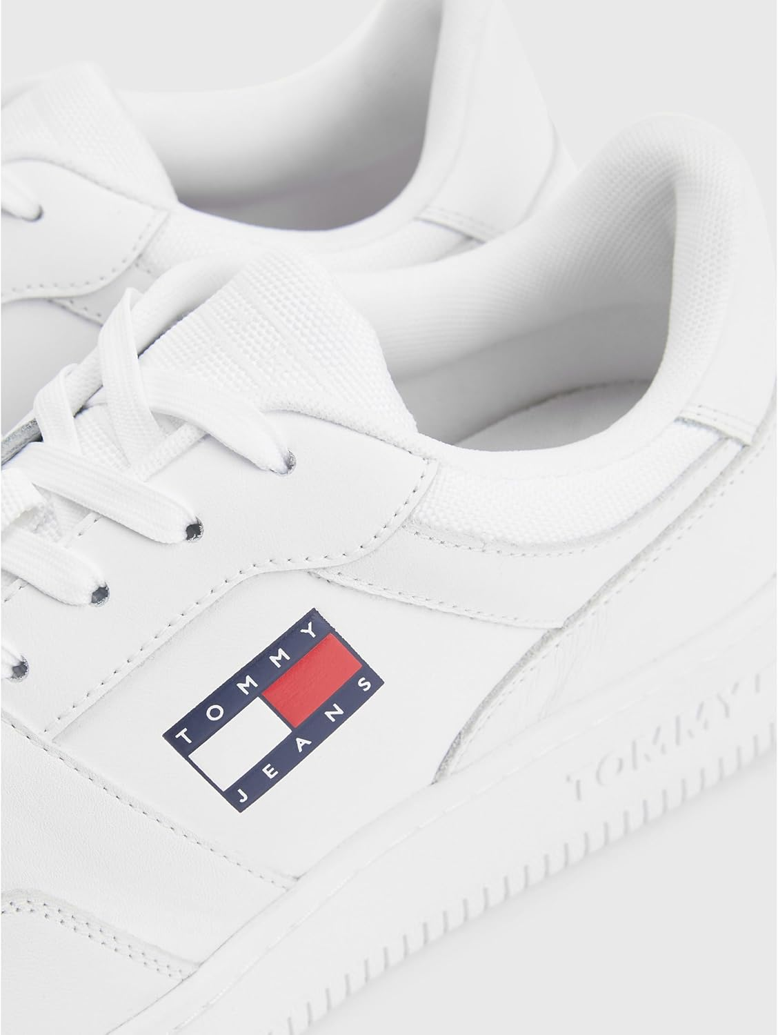 Tommy Hilfiger Men'S TJ Retro Basket Essential Sneaker image number 6