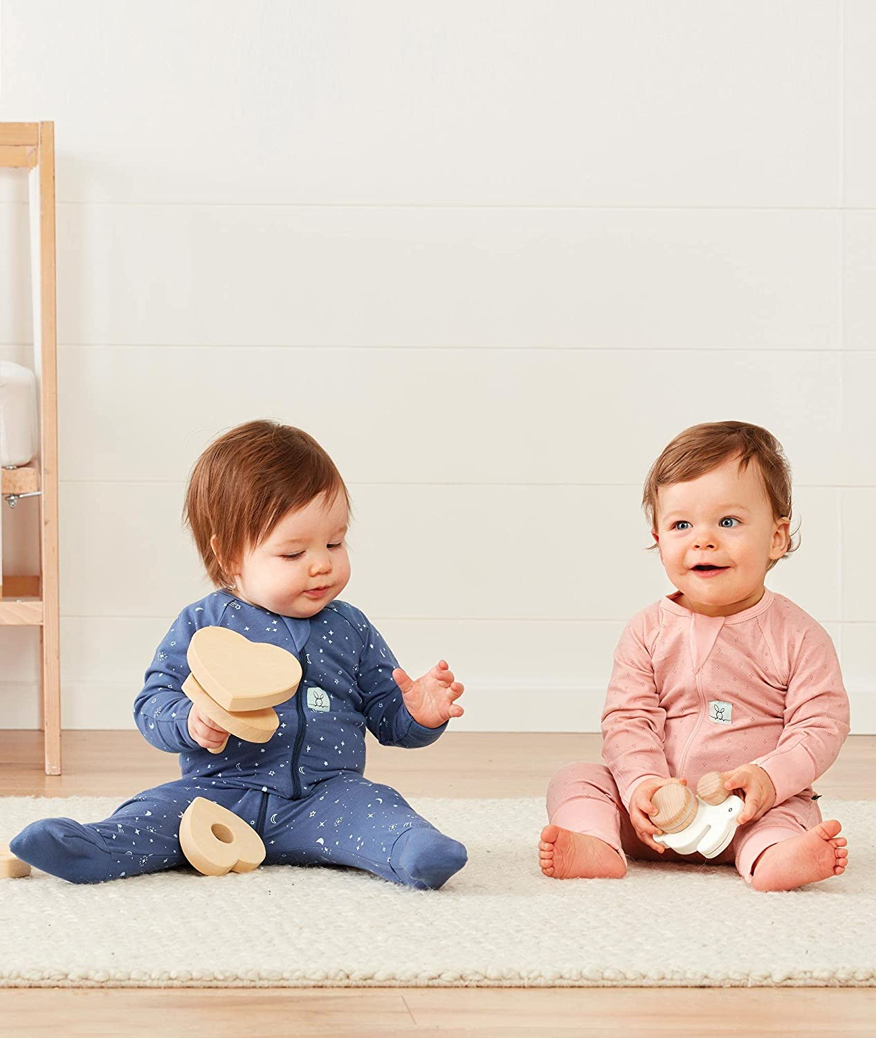 Ergopouch Organic Cotton Long Sleeve Layers, 0.2 TOG, for Babies 3-6 Months, Berries image number 6