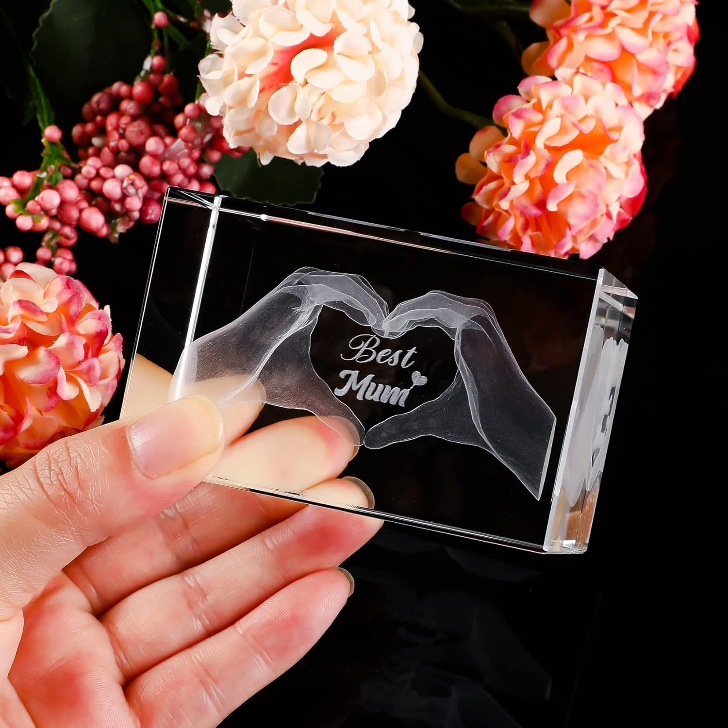 Crystal Best Mum Birthday Gifts Figurines, Glass Engraved 3D Heart in Hands Funny Night Light Ornament for Mummy on Christmas, Love Keepsake Presents for Mother'S Day from Daughter or Son