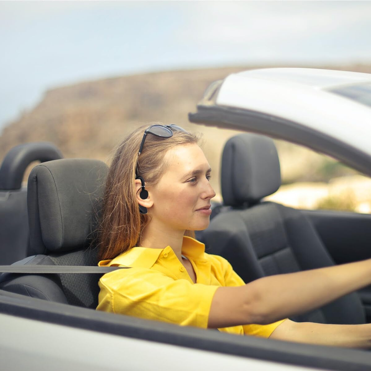 SHINEOFI Long Battery Life Wireless Driving Earphone One-Side Earpiece Lightweight Headset for Workout and Running Compatible with Devices Black image number 3