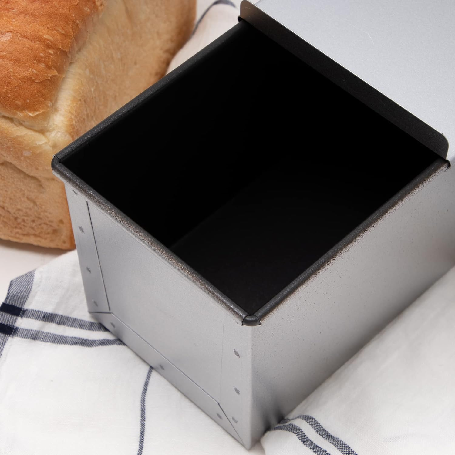 Endoshoji TKG WSY1502 Bread Mold, 0.5 Loaf, Depth X Width X Height 8.3 X 4.7 Inches (210 X 112 X 102 X 120 Mm), Altite Material Is Heat Resistant and Easy to Remove, Easy Care, Professional Use, image number 6