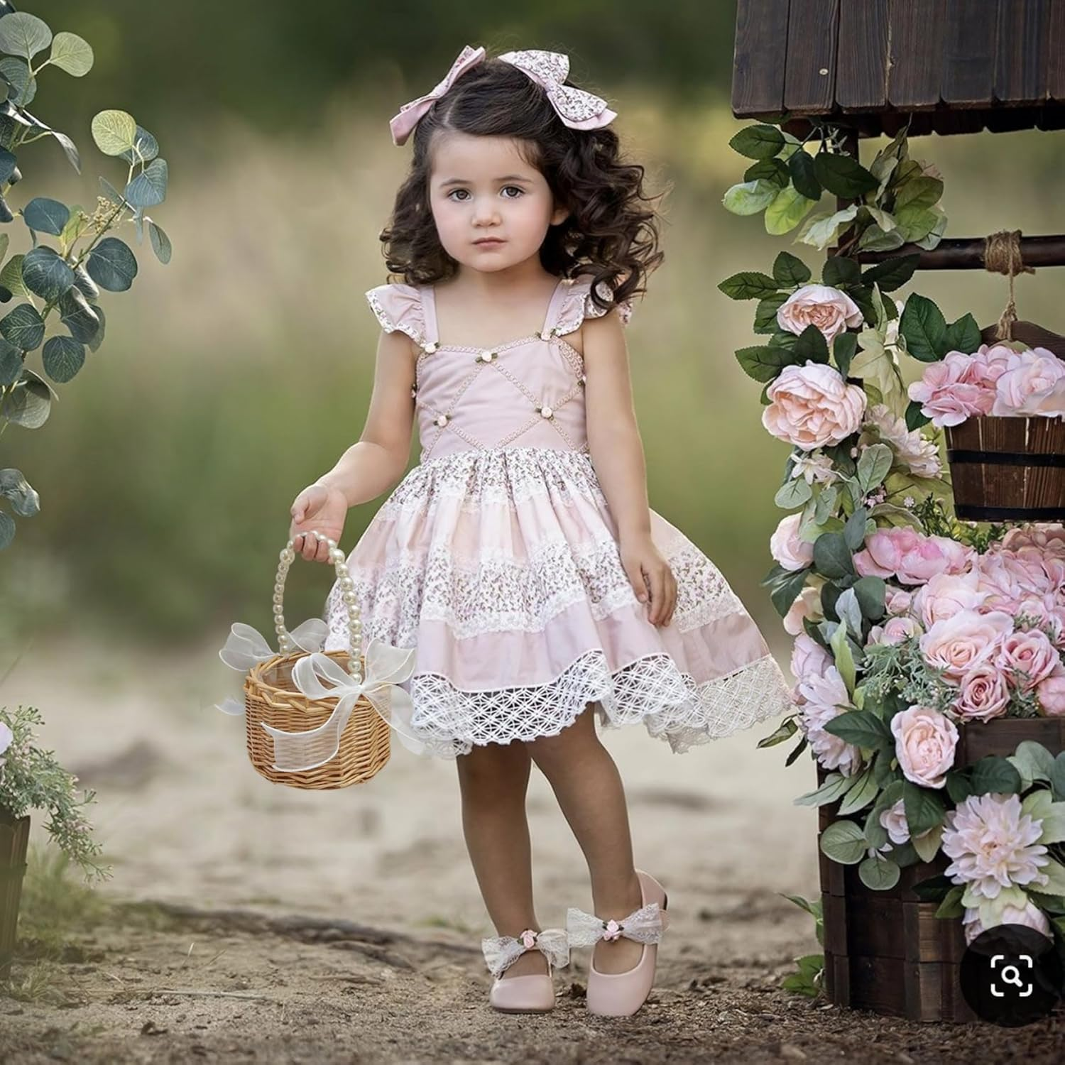 Flower Girl Basket Set of 2 Rattan Flower Basket with Pearl Handle and Bow Decorative Flower Girl Baskets for Weddings Ceremony Style1 Flower Basket Flower Girl Basket Set of 2 Flower Girl Baskets Fo image number 6