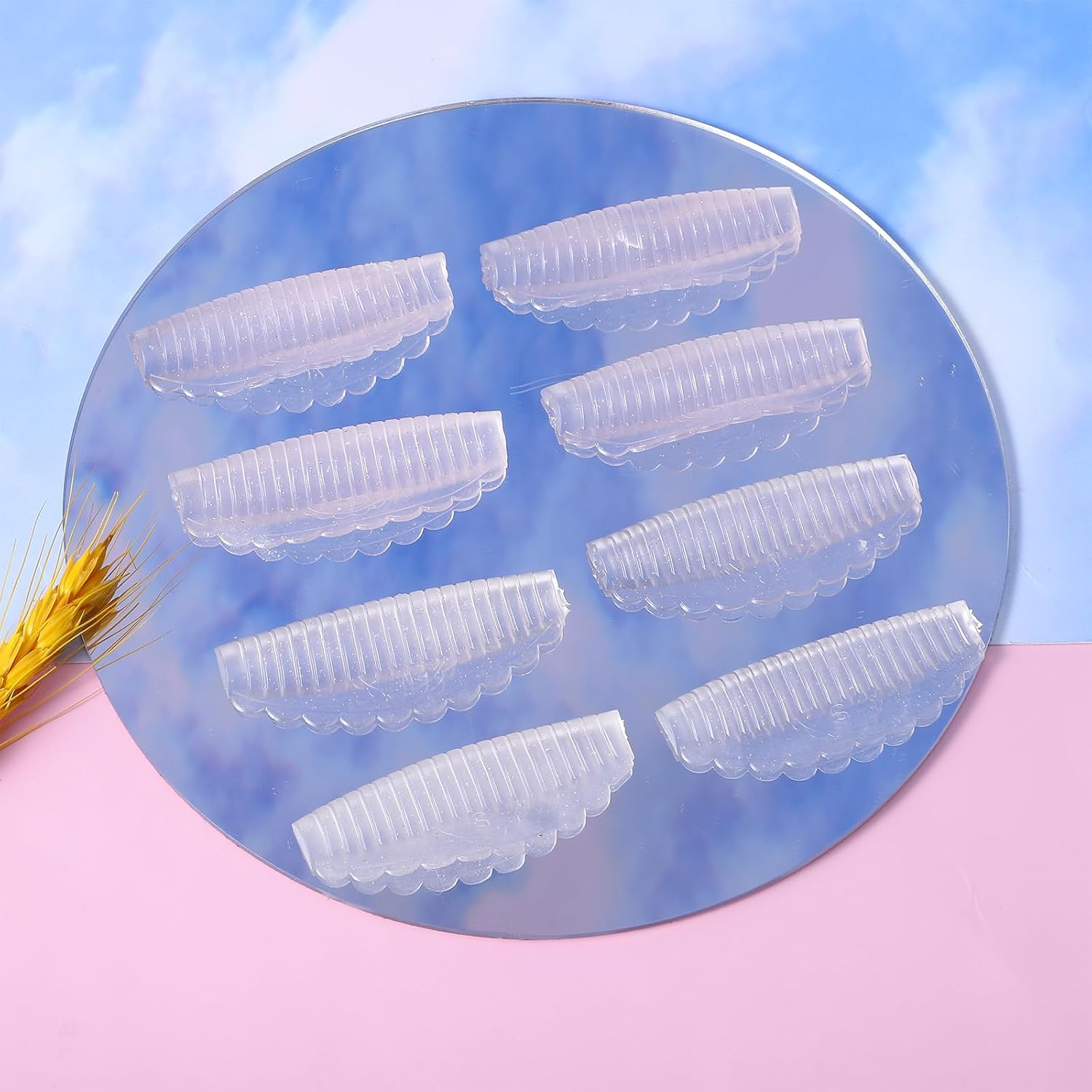 Ptwola Pack of 10 Self-Adhesive Eyelash Lifting Pads, Lash Lifting Pads, Reusable Silicone Perm Pad, Semi-Permanent Curling Eyelash Perm Set for All Eye Shapes, Salon and Home