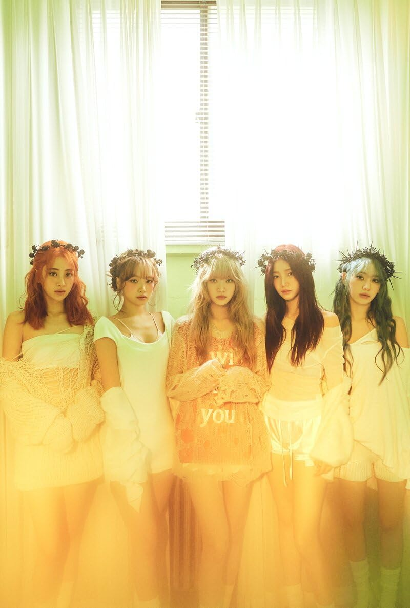 DREAMUS LE SSERAFIM Easy 3Rd Mini Album Contents+Card+Tracking Sealed LSFM (Weverse Albums Random Version) image number 3