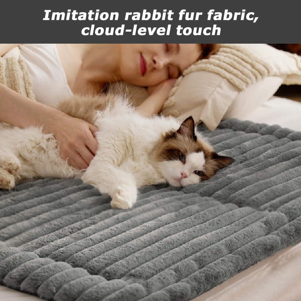 MOTRAIN Self Warming Cat Heating Pad, Extra Warm Thermal Cat Dog Bed with Non-Slip Bottom, Self-Heating Dog Bed Mat Washable Cat Warmer Mat for Feral and Indoor Pets, 30X20Inch, Grey image number 6