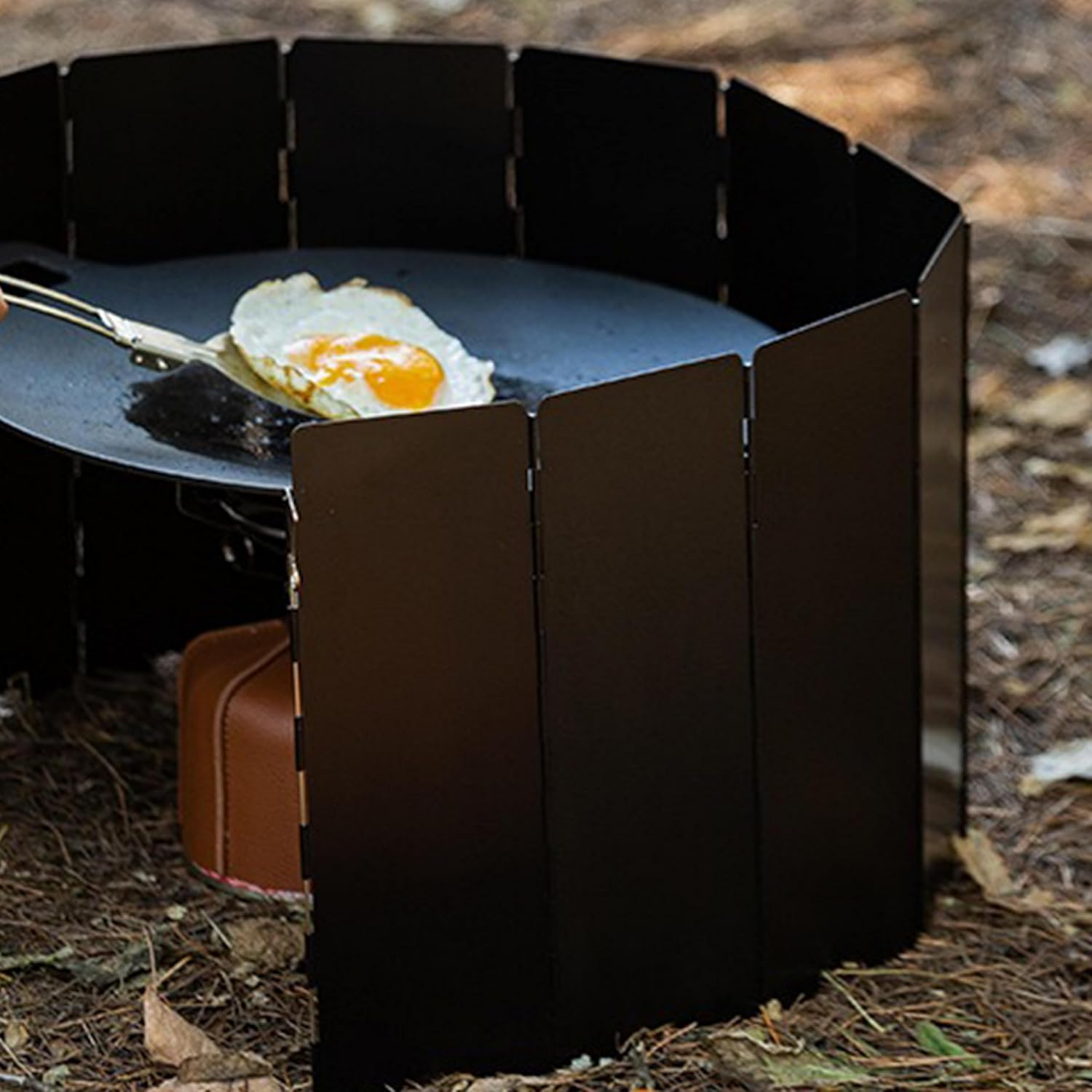 Bay Breeze Wind Screen Shield for Portable Stove 10 Folding Panels for Gas Burner, Camping Cookware Kitchen Plates for Windproof Protection, Outdoor Hiking Cooking Kits Windshield Windscreen (Black) image number 2