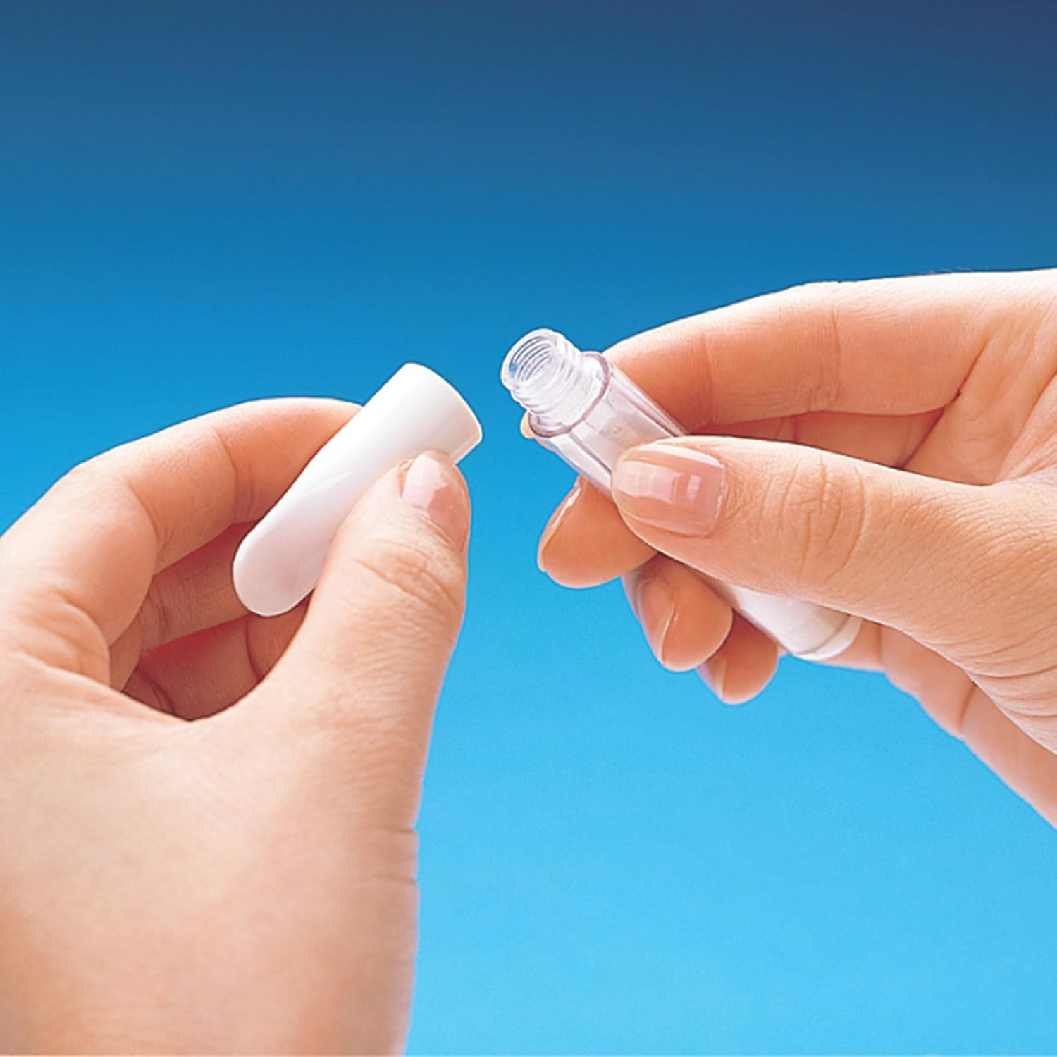 Clover Chaco Liner Pen Style, White - Silver image number 7