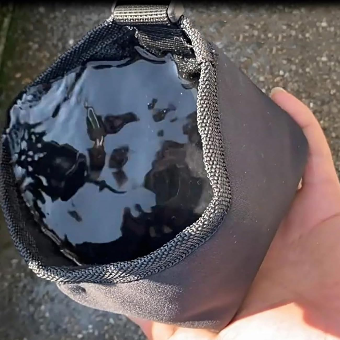 WADY Golf Club Wash Bag Waterproof & Detachable Golf Ball Cleaner Pouch with Lightweight Design Golf Club Cleaning Accessory for Clubs & Balls image number 6