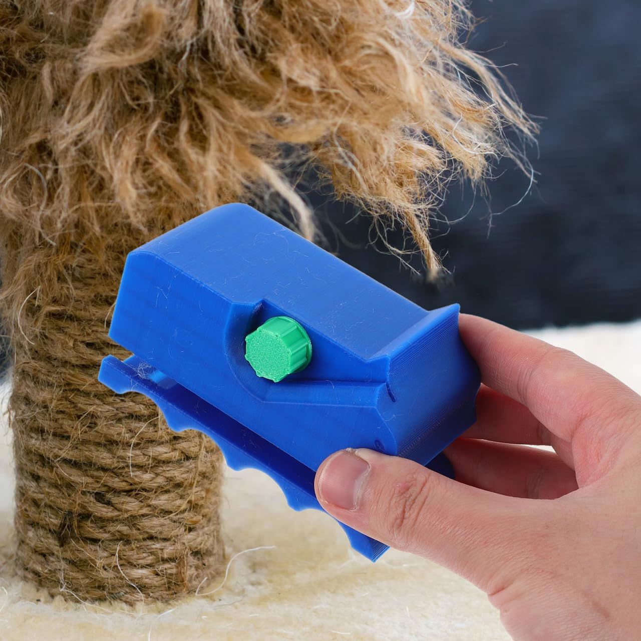 YARNOW Cat Scratching Plate Cutting Machine Portable Cardboard Cutter for Indoor Cats Handheld Precision Tool for Home and Office Use