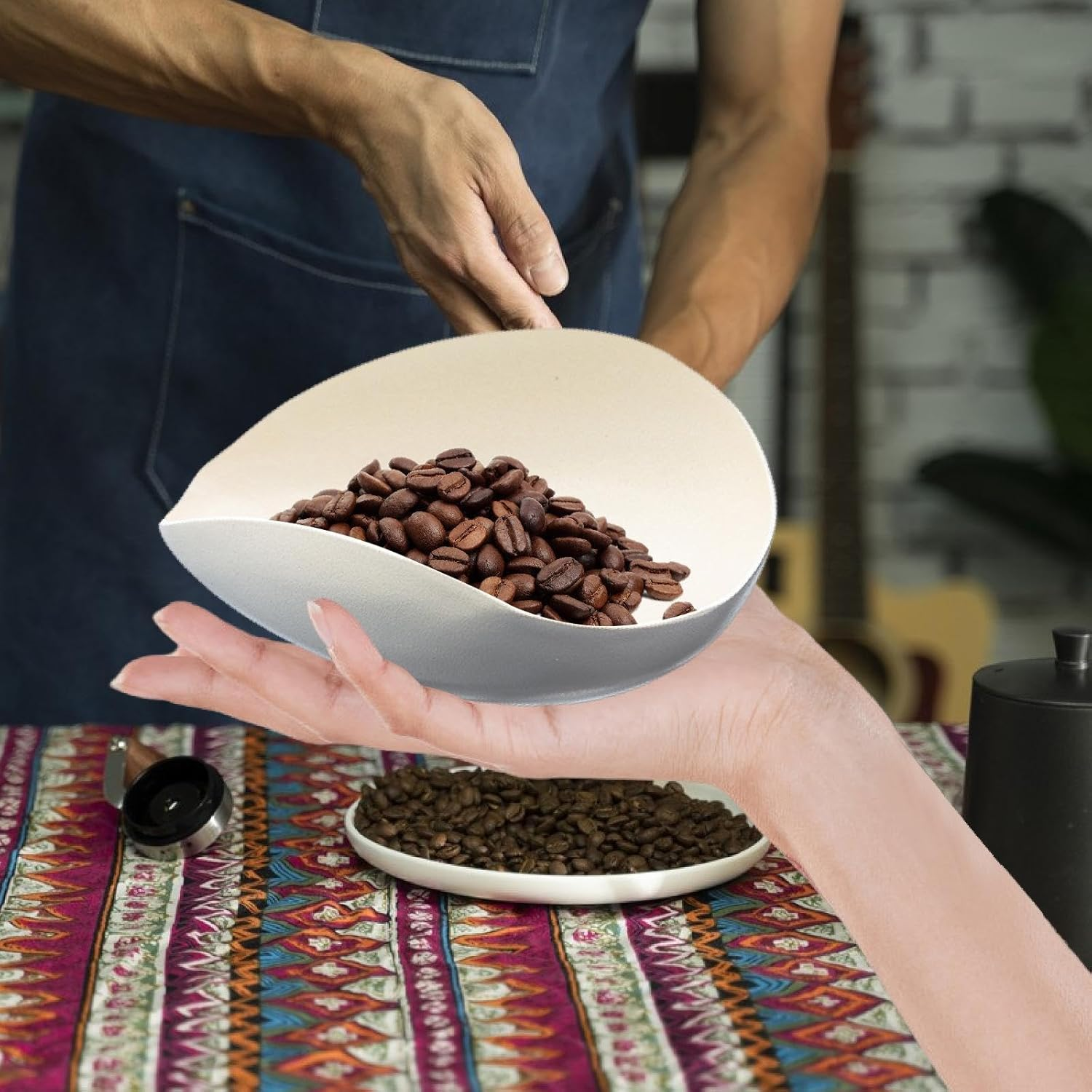 Perfk Coffee Bean Dosing Cup,Single Dose Tray Coffee Beans Loose Leaf Tea Dosing Vessel for Household Bar Gift, White - Wood Grain Color image number 7