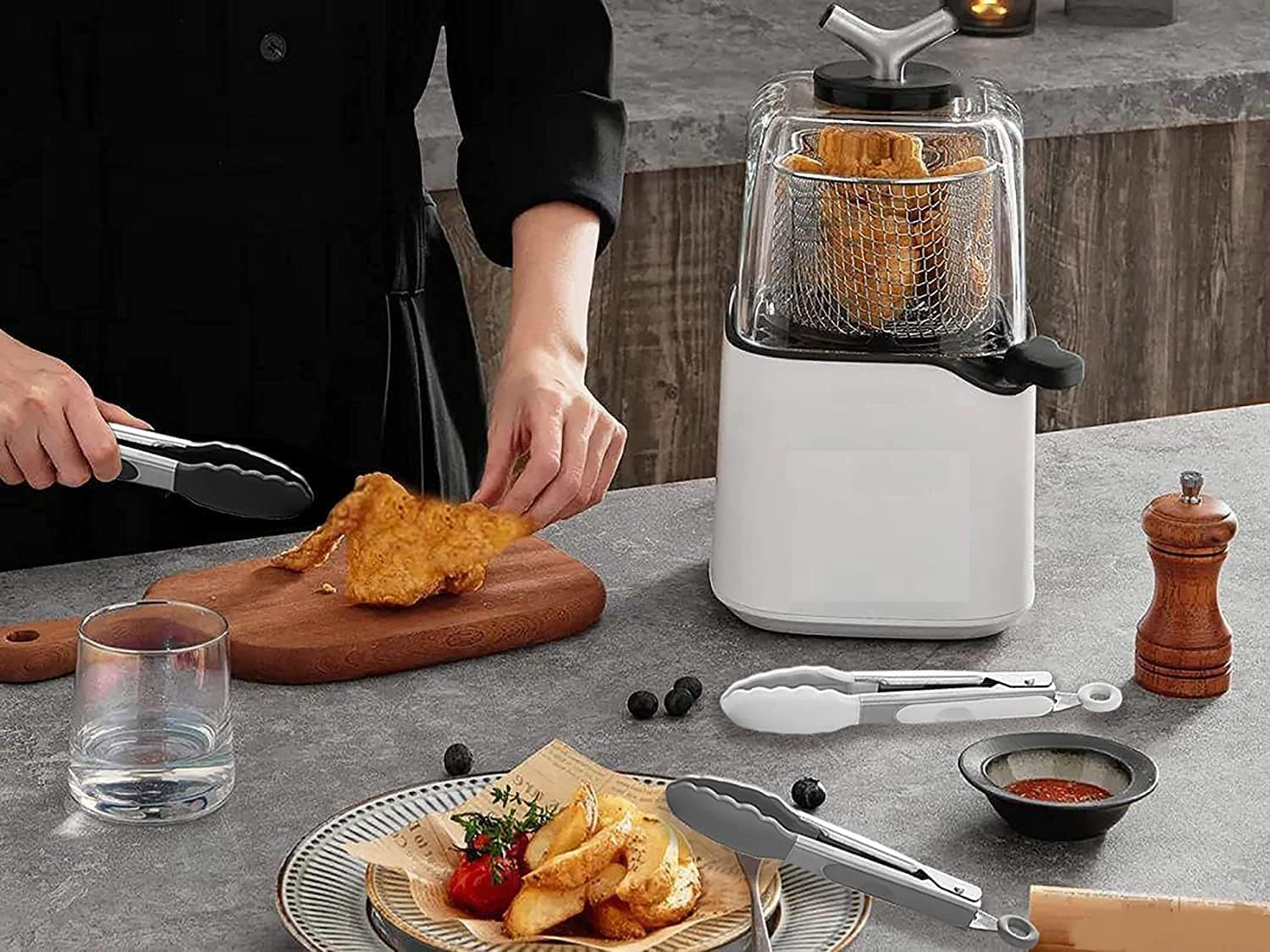 Set of 3 7-Inch Small Silicone Tongs Mini Serving Tongs Kitchen Barbecue Clip Anti-Scalding Barbecue Clip (Black, One Size) image number 2