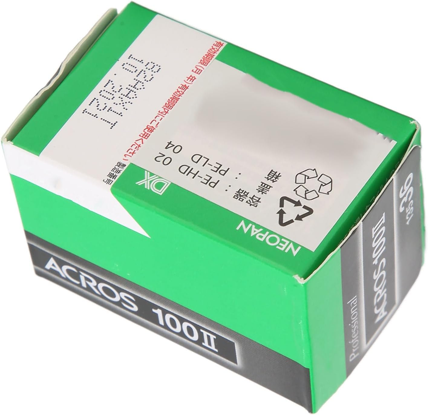 35Mm Black and White Negative Film ISO 100 Professional Fine Grain High Resolution Compact Easy to Install Black and White Print Film for 135 Cameras