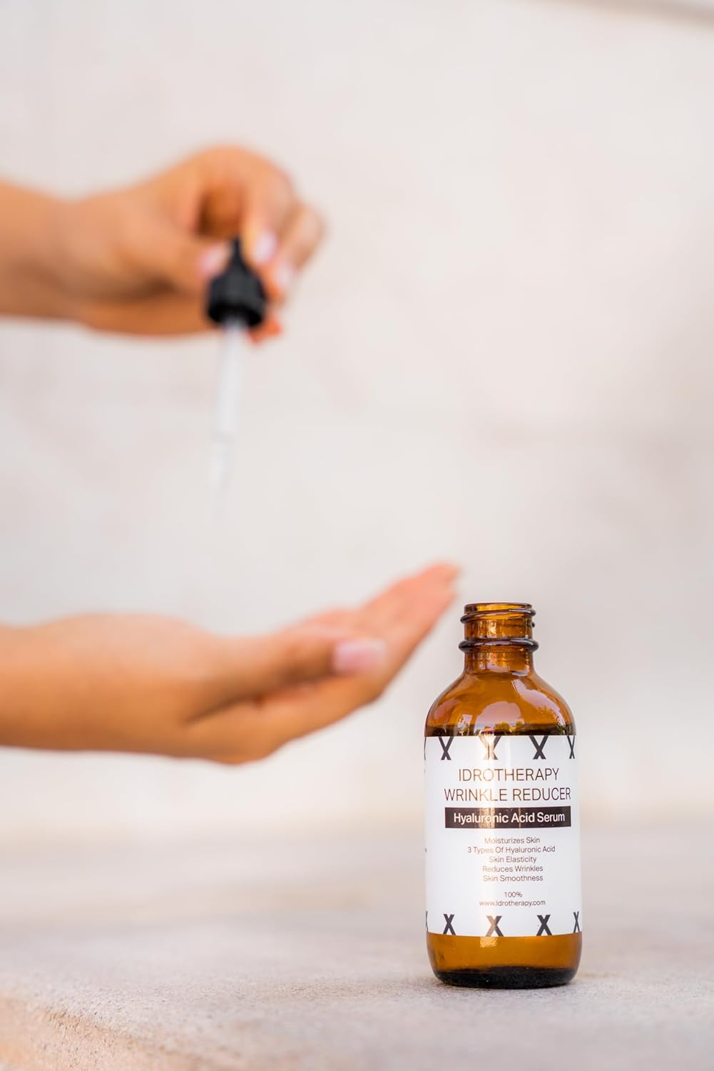 Idrotherapy Face Serum Moisturizer for Women, Hyaluronic Serum with 3 Types of Hyaluronic Acid, Argan Oil & Vitamin E, Hydrating Serum for Face (2Fl.Oz/60Ml) image number 4