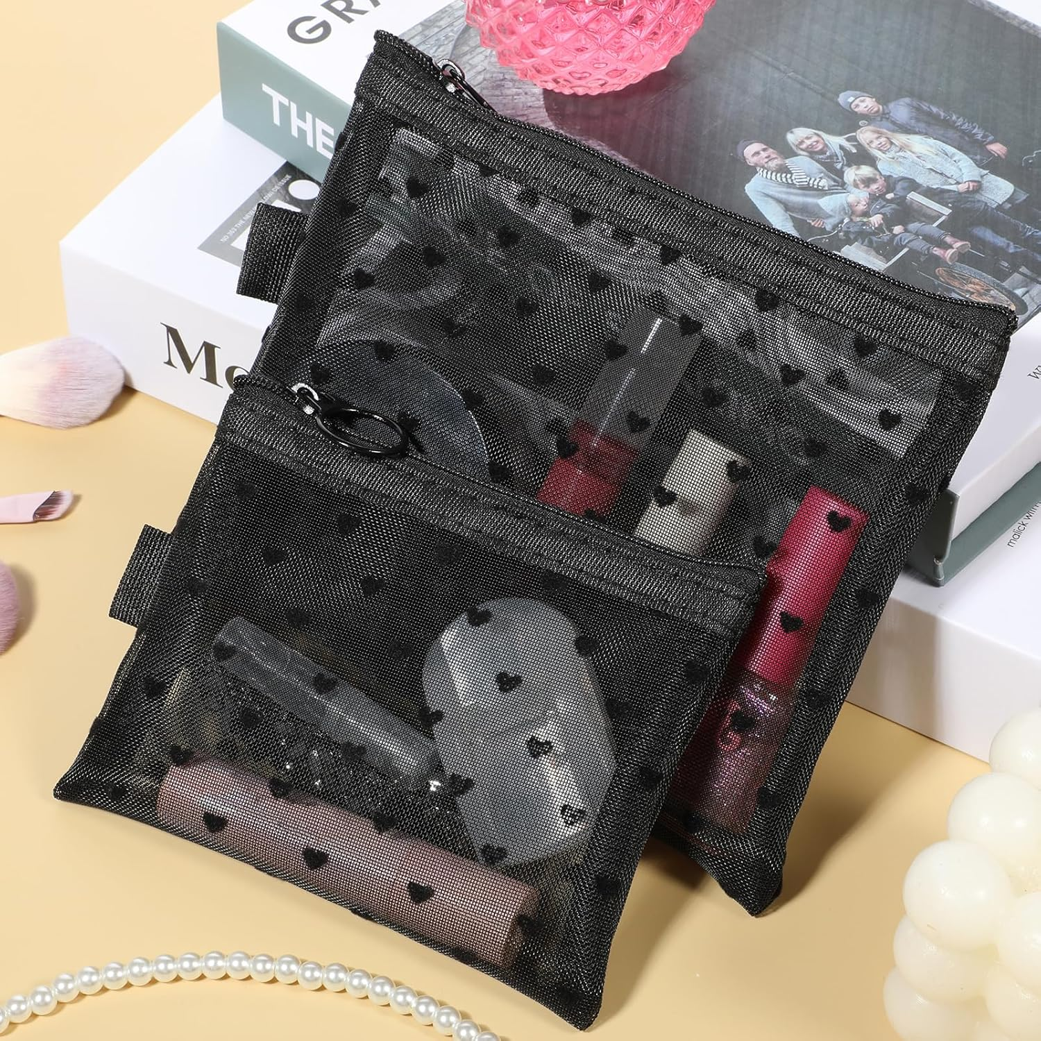 Heart Printed Mesh Makeup Bag Set, Small Mesh Cosmetic Bags Portable Travel Make up Purse Bag Heart Print Zipper Pouch Toiletry Bags for Daily or Travel Use (Black), Black