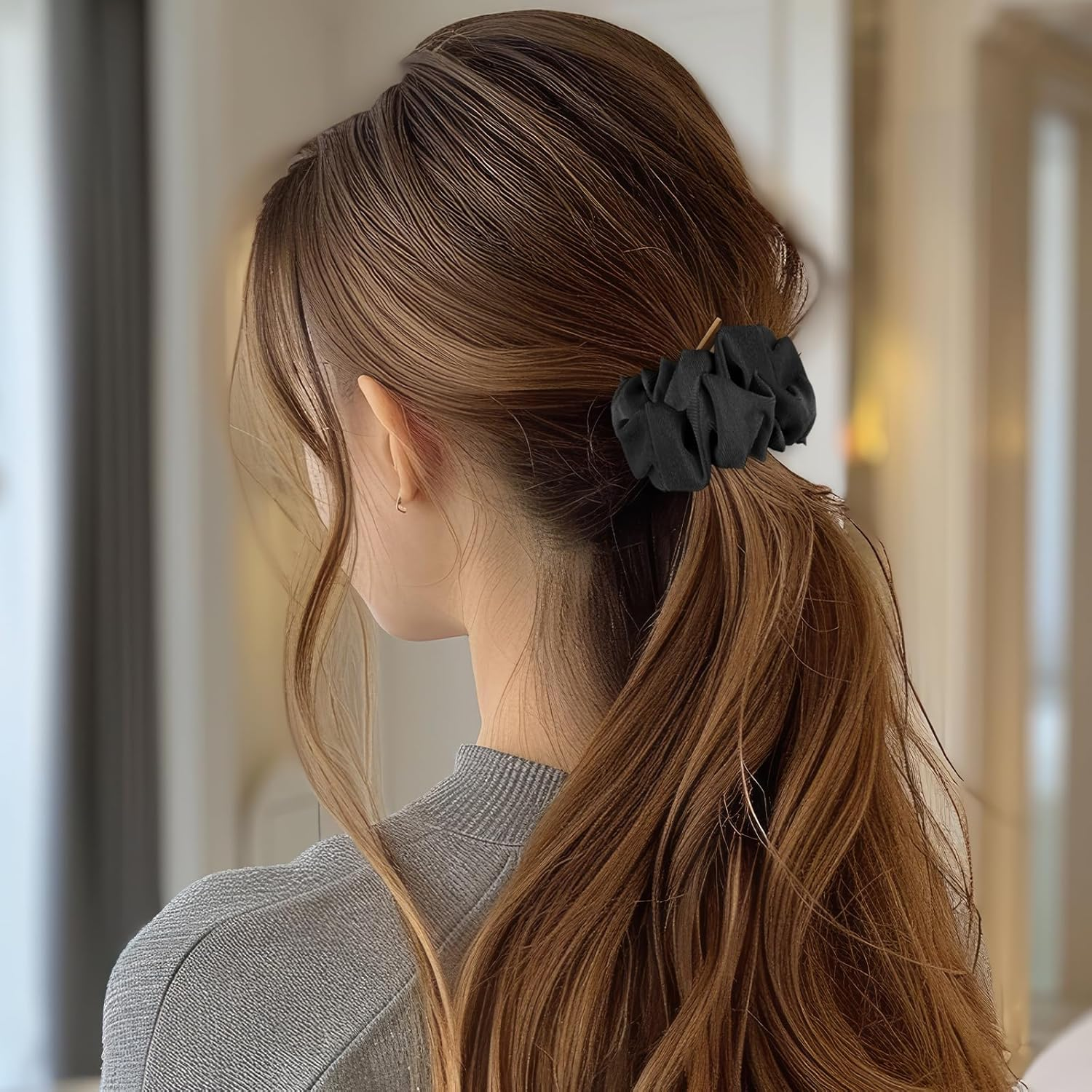 Pack of 4 Hair Bobbles for Women, Scrunchies, Velvet, Soft Elastic Hair Bands, Fashionable Ponytail Holder, Hair Accessories for Teenagers and Women, Carnival, Thick, Curly, Thin, Fine Hair image number 4