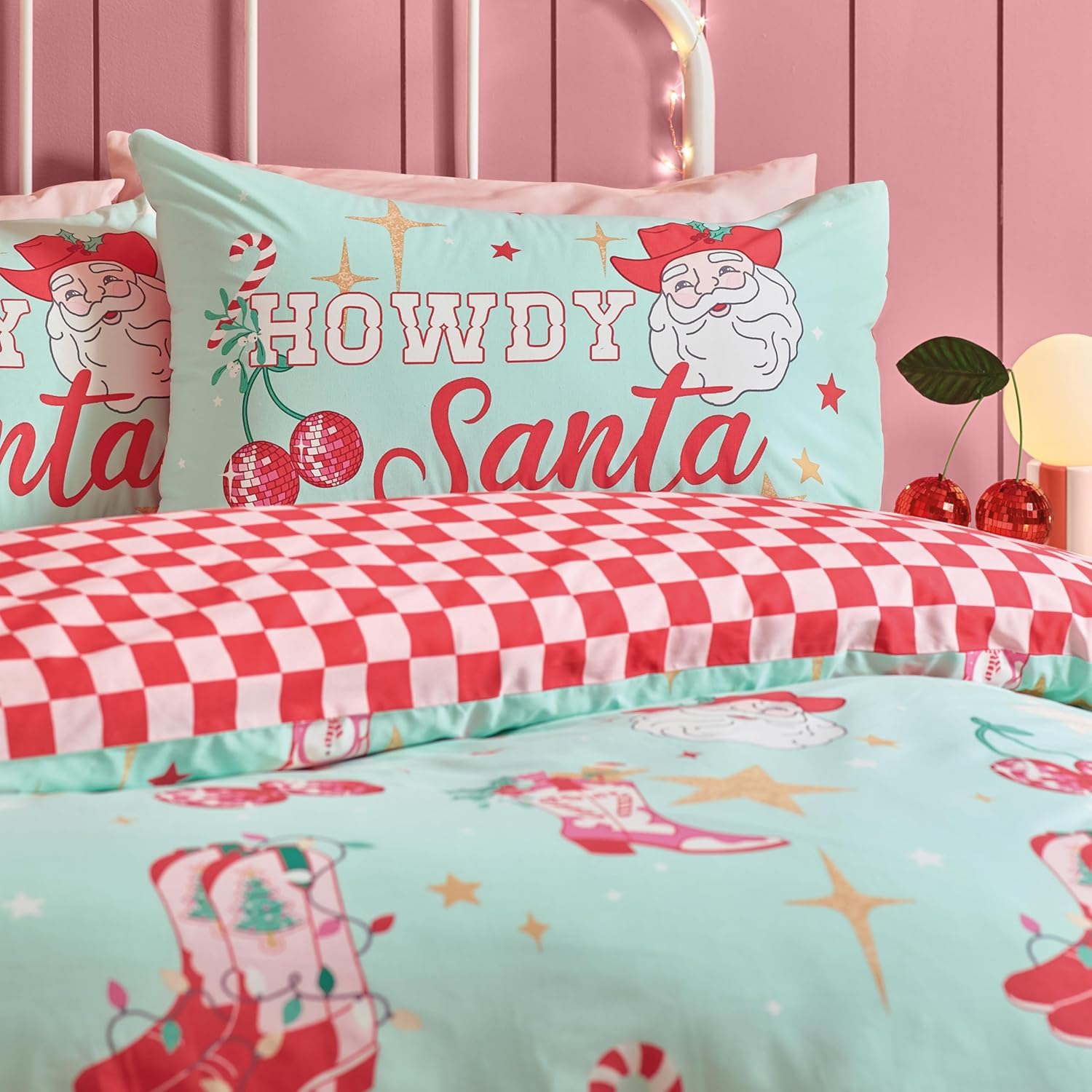 Catherine Lansfield Santa'S Howdy Christmas Reversible Single Duvet Cover Set with Pillowcase Green image number 1