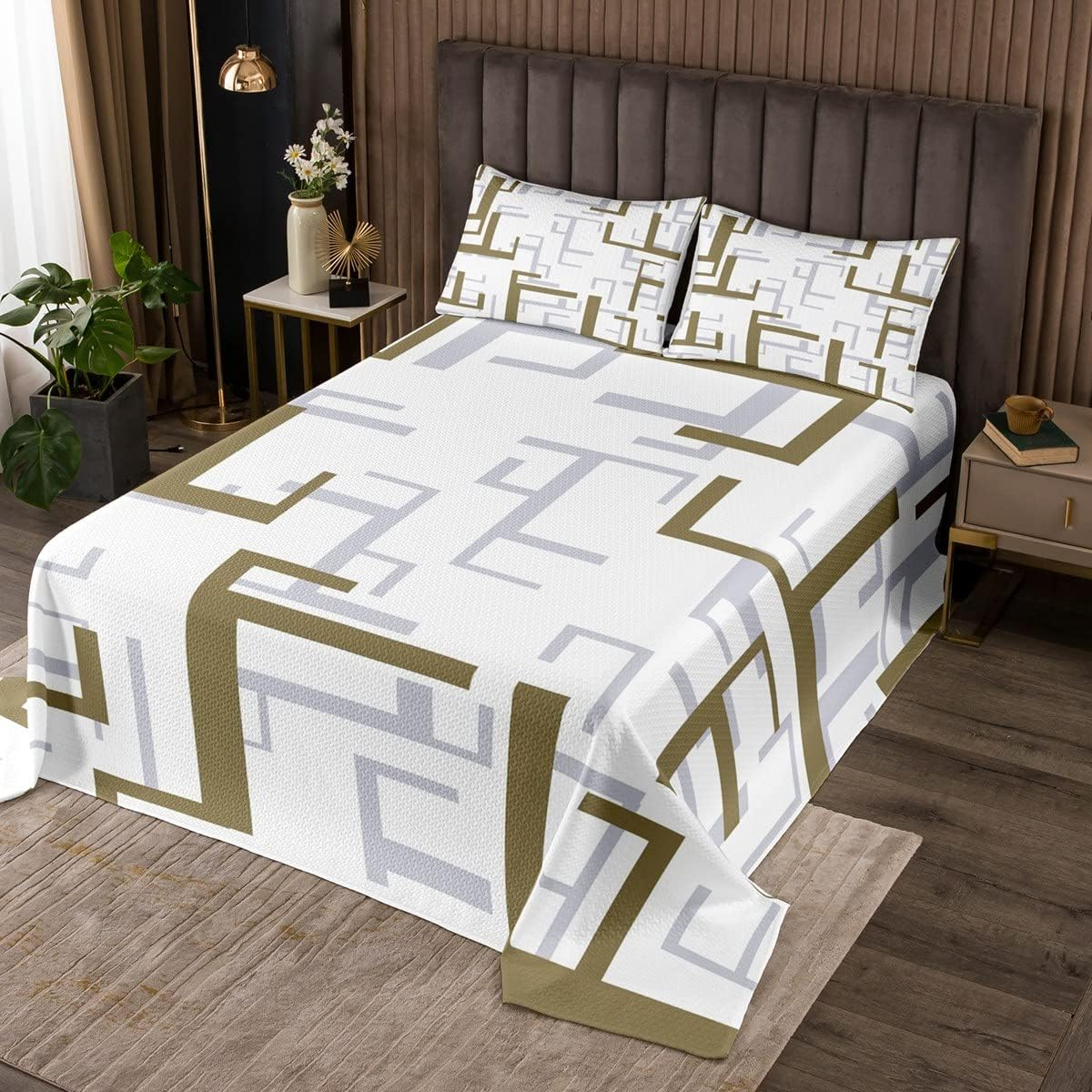 Modern Bedspread with Geometric Pattern, Brown, Lattice Square, Checked Pattern, Quilted, 220 X 240 Cm, for Children, Abstract Lines, Plaid Bed Linen, Geometric Texture, Boys Dorm Decor