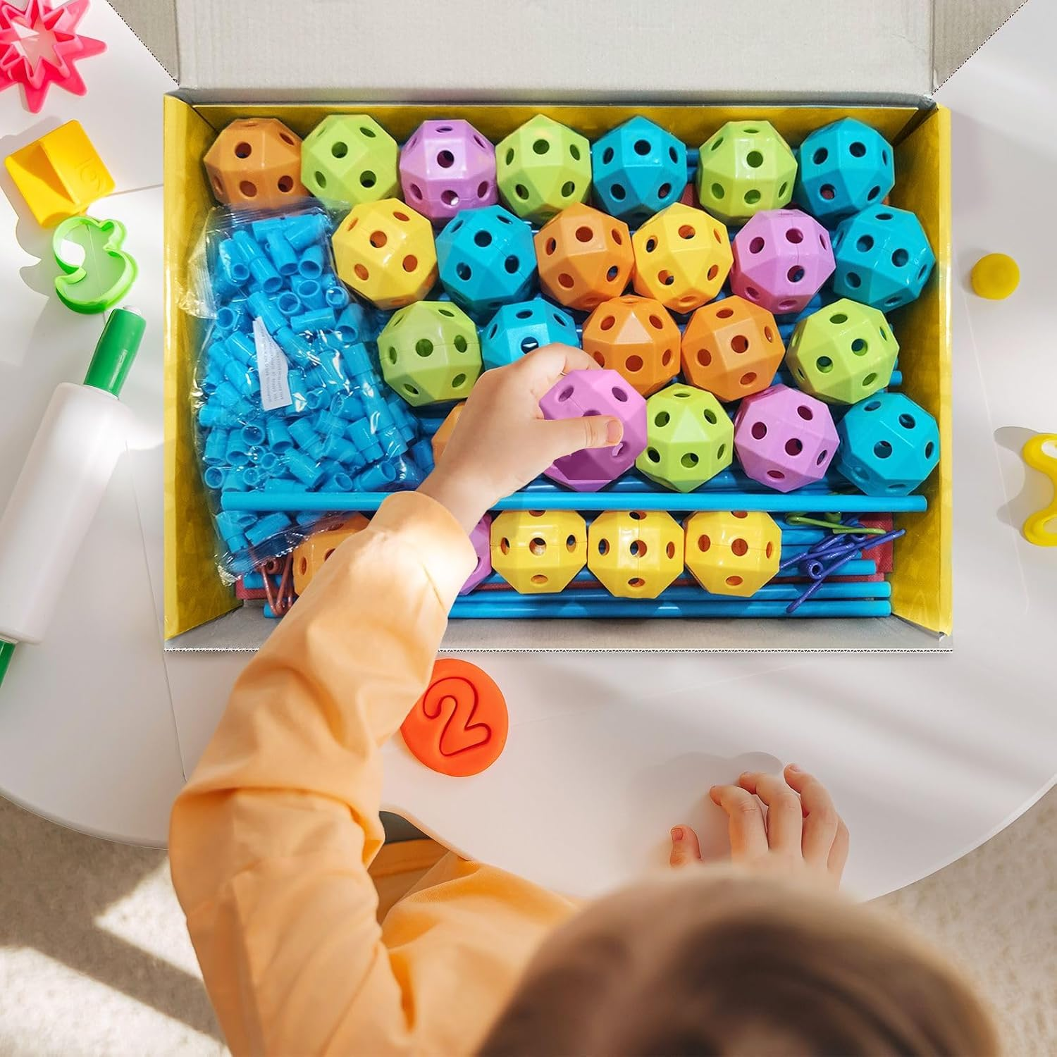 340Pcs Kids DIY Fort Building Kit Construction Builder Castle Educational Toy Creative STEM Learning Play Set, Boys Girls DIY Building Tunnels Play Tent Indoor & Outdoor - 137-14A 340Pcs image number 5