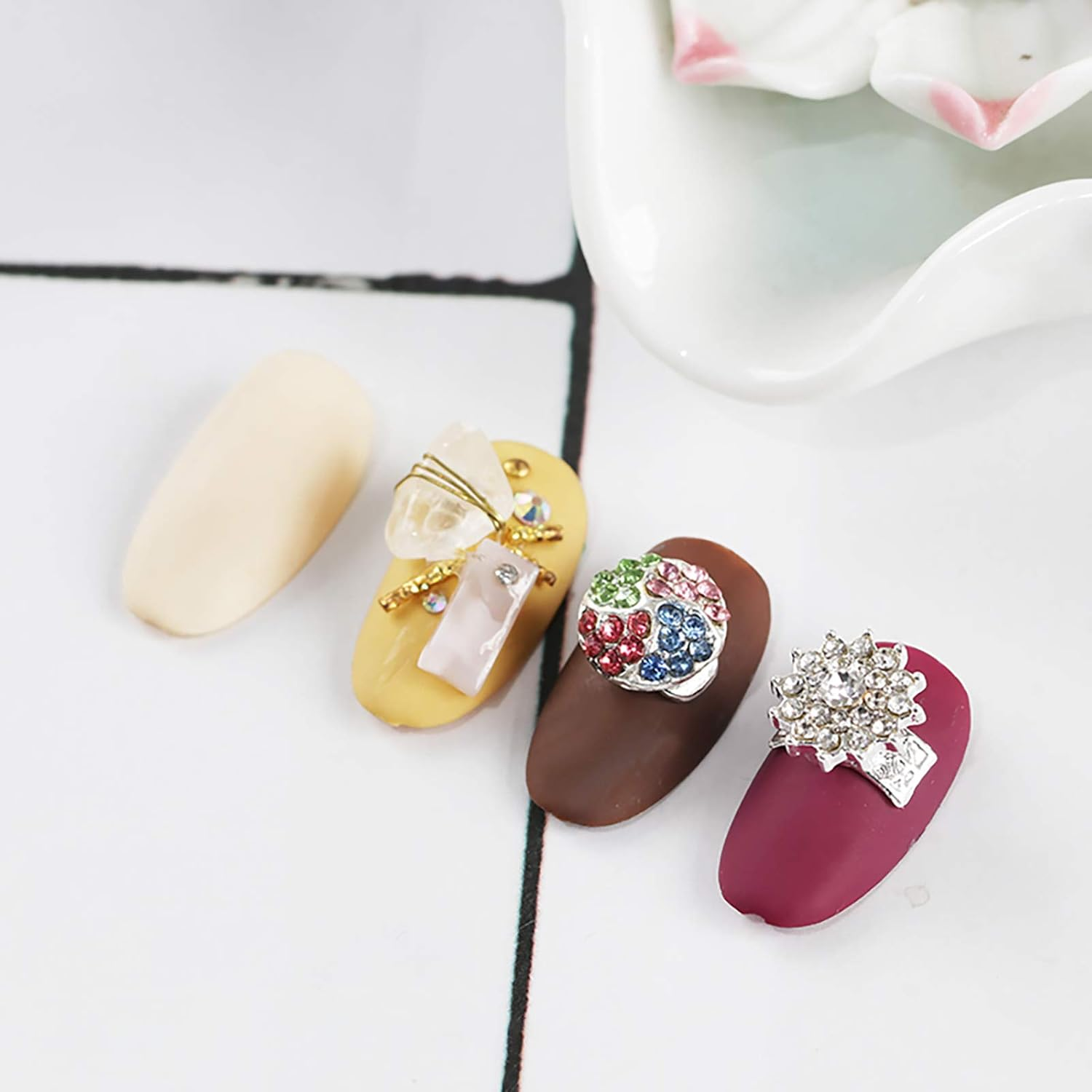 2 Grains Nail Art Rhinestones Alloy Rhinestones Nail Decoration Super Flash DIY Colorful Horse Eye Transfer Beads