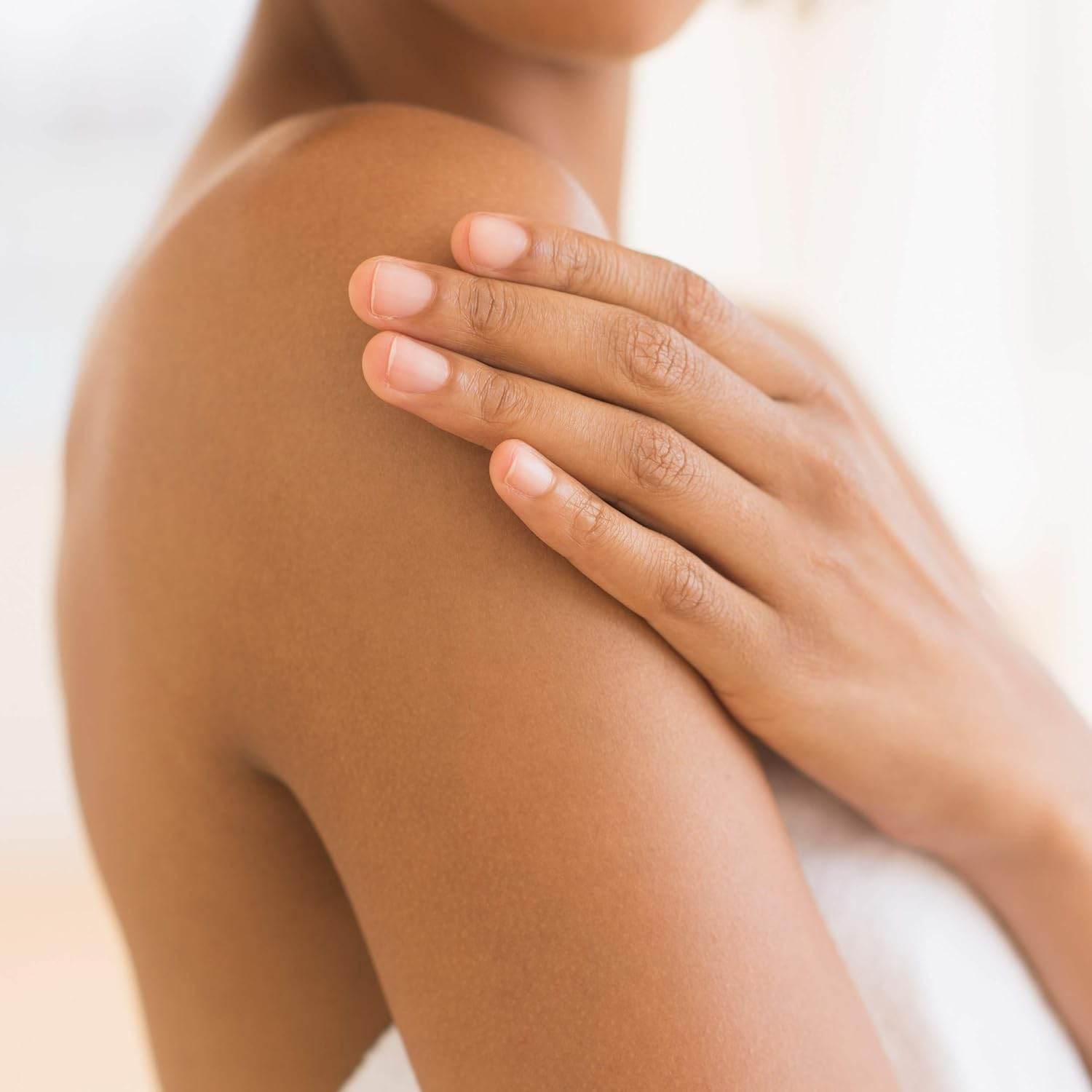 Olay Ultra Moisture Coconut Oasis Body Wash, 22 Fl Oz, Pack of 1