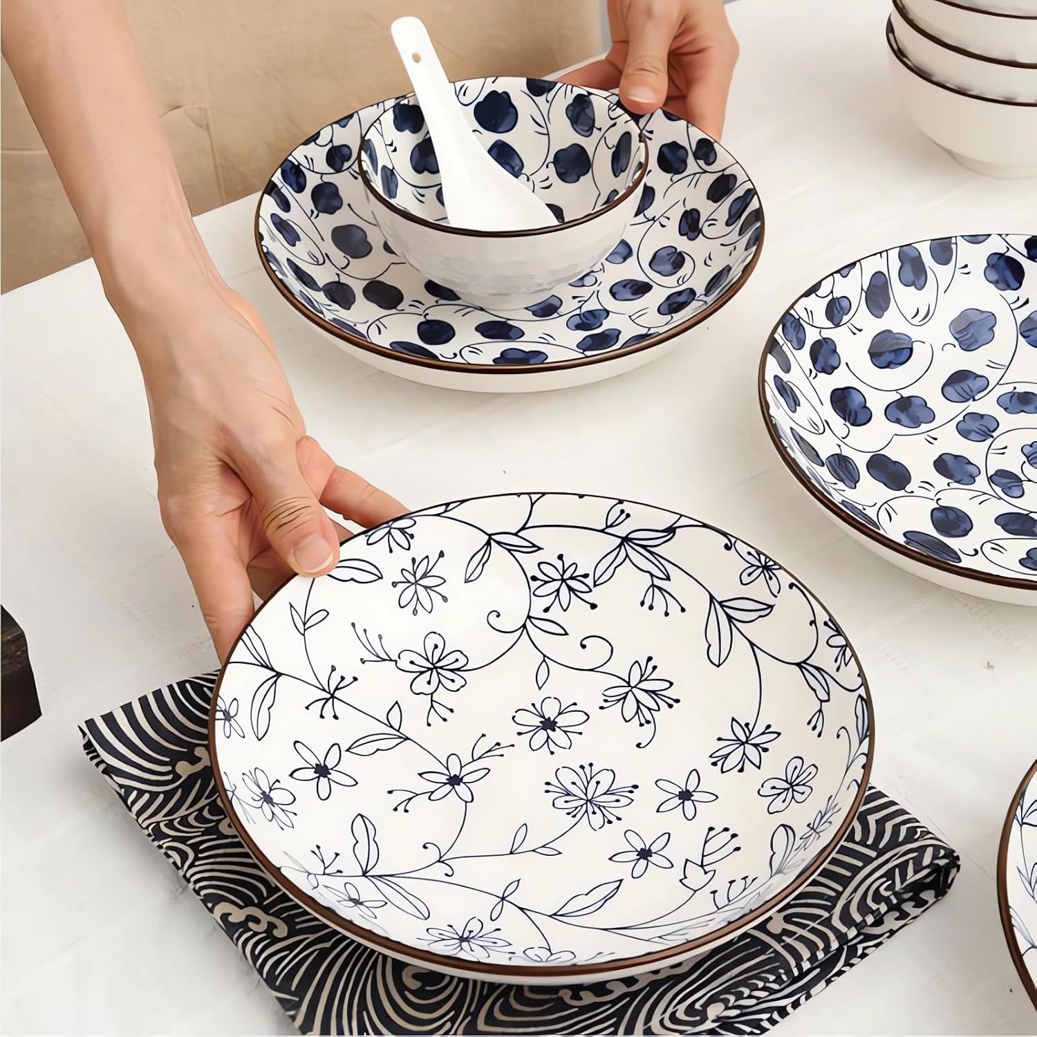 Set of 4 Ceramic Dinner Plates, 8 Inch Ceramic round Plates Kitchen and Home Gathering Ceramic Plate C10 (J Set of 4, 8 Inches) image number 1