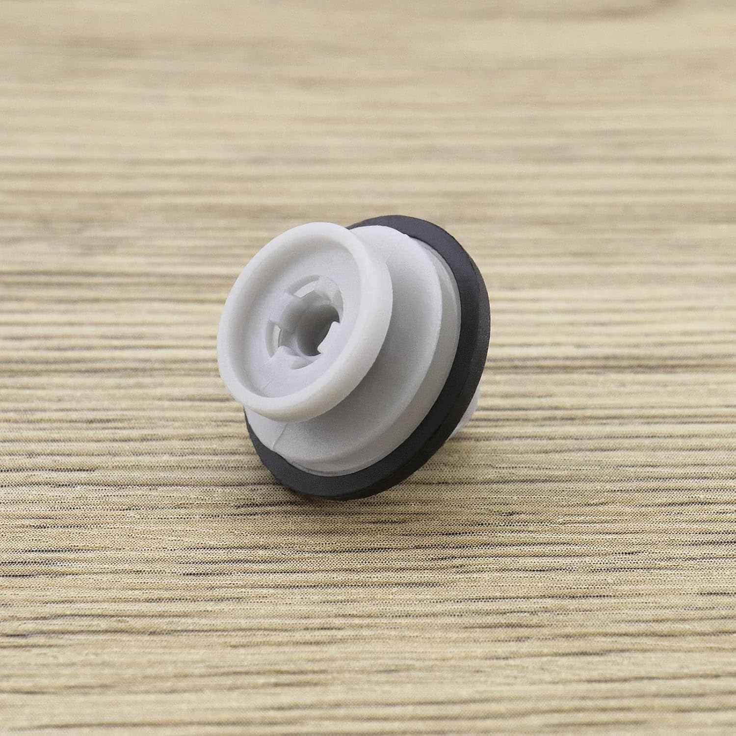 SING F LTD 20PCS Lower Door Moulding Clips LR112137 Compatible with Defender Range Rover Evoque Car Door Panel Door Trim Retainers Clips Plastic Fasteners image number 3