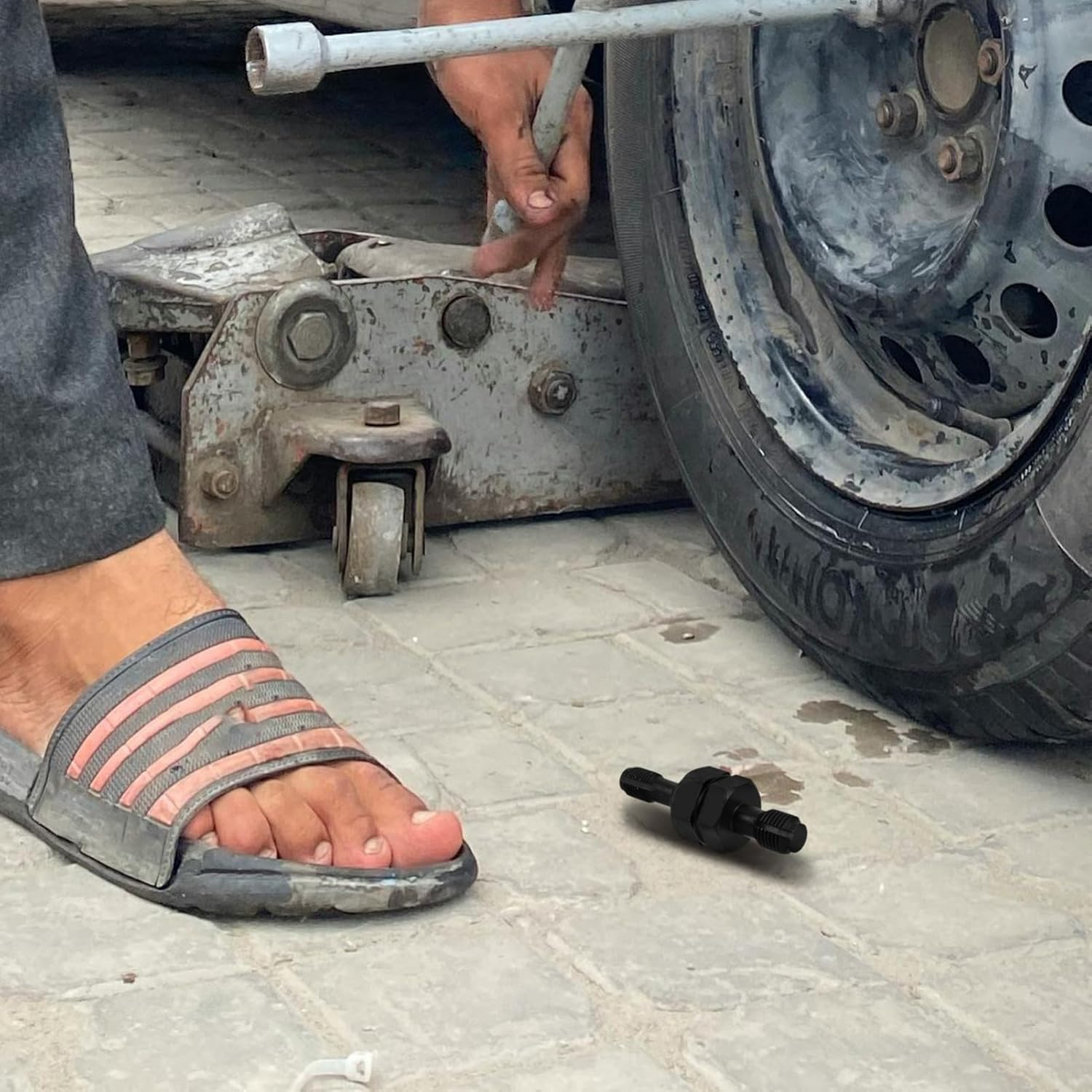 VINTORKY Spark Plug Thread Tap Engine Repair Tool Kit for Automotive Back Tap Spark Plug Thread Repair Tool Professional Use for Engine Maintenance