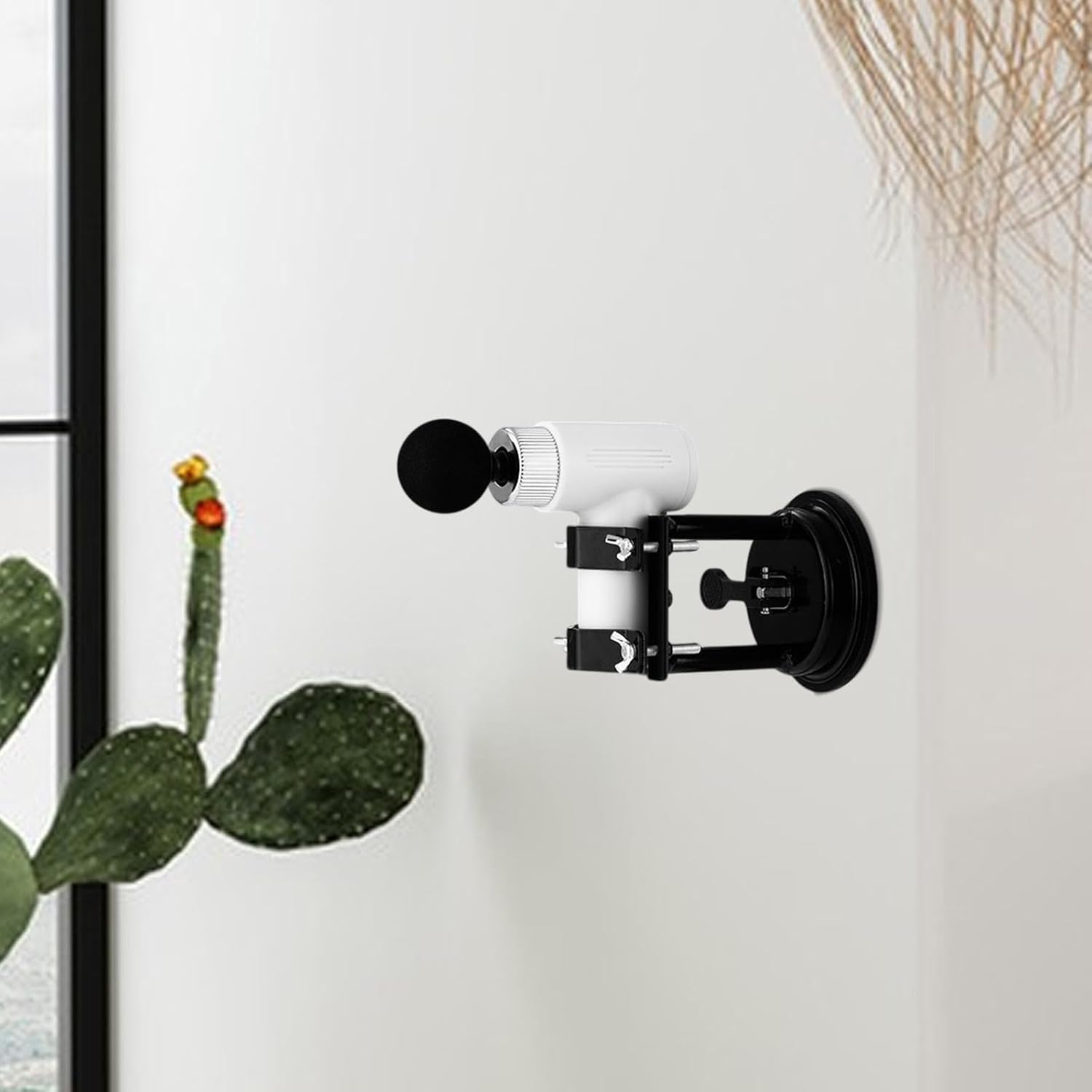 "Abbraccia" Massage Device Holder Massage Grip Holder Room Home Easy Installation Powerful Suction Cup Bracket Mounting Base image number 3