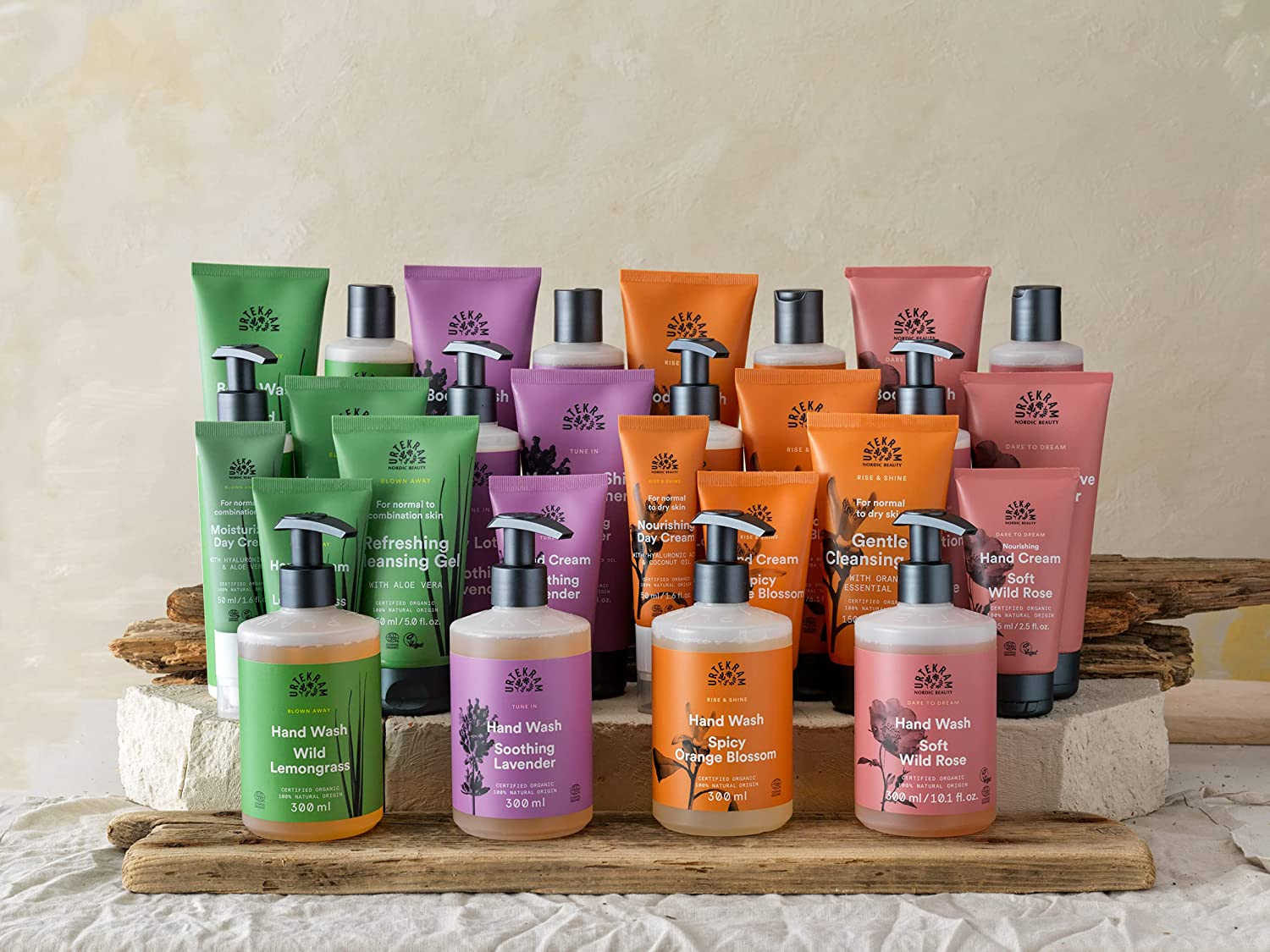 Urtekram Hand Wash - All Skin Types - Spicy Orange Blossom - 300 Ml, Vegan, Organic, Natural Origin image number 3