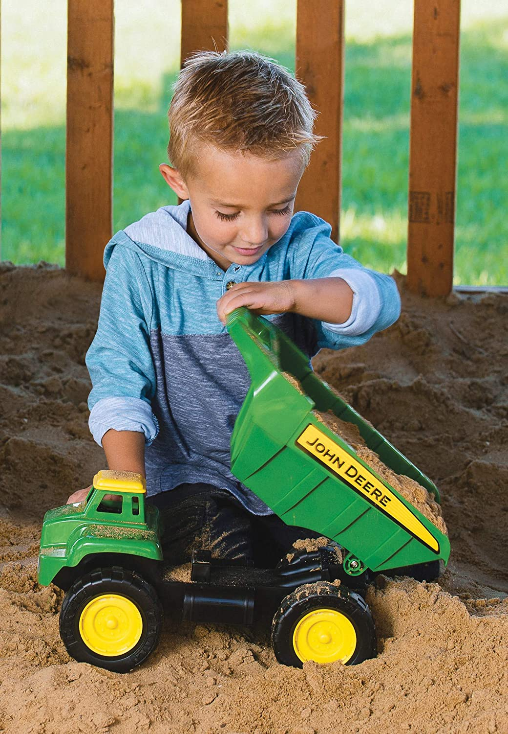 John Deere 38Cm (15") Big Scoop Dump Truck with Sand Tools 46510 image number 1
