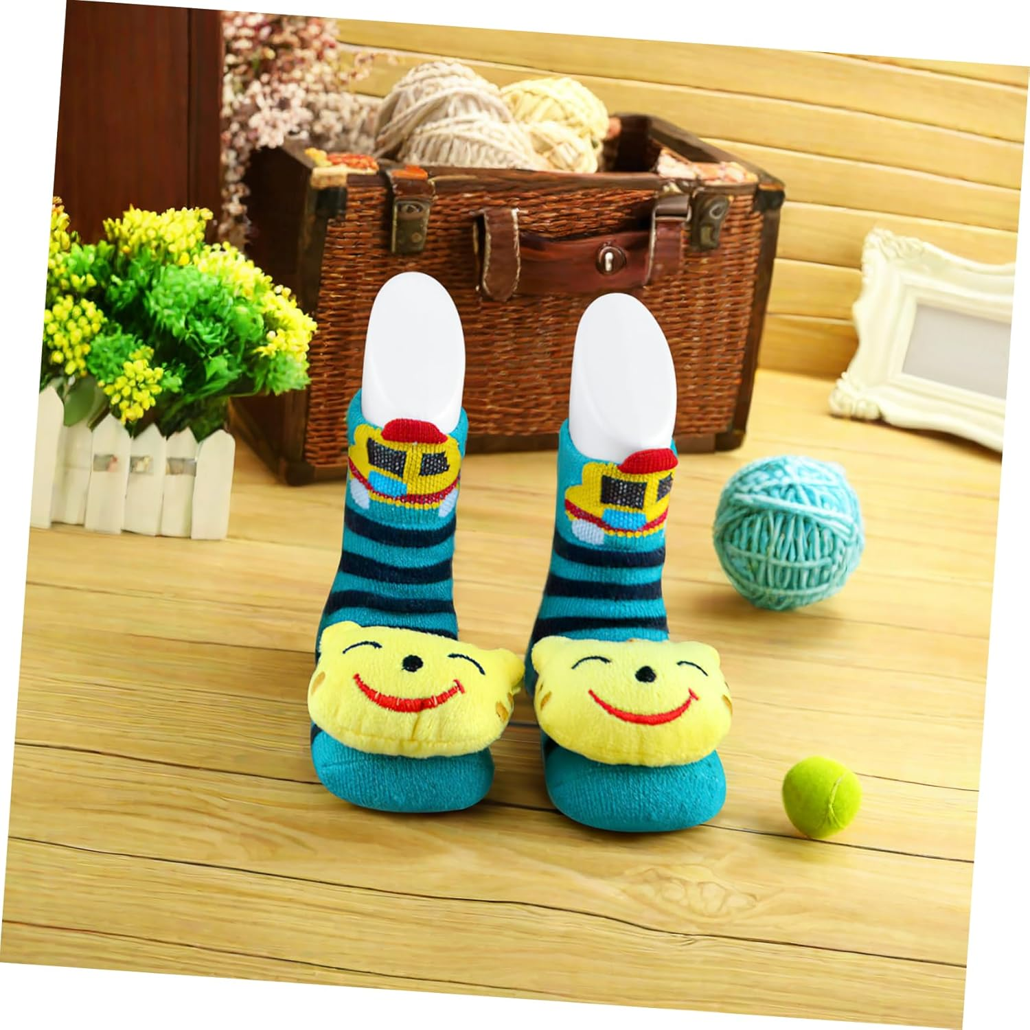 Alipis 4Pcs Reusable Baby Foot Mannequin Models Plastic Small Foot Display for Toddler Shoes Lightweight Store Accessory Neutral Colour Easy to Clean image number 2