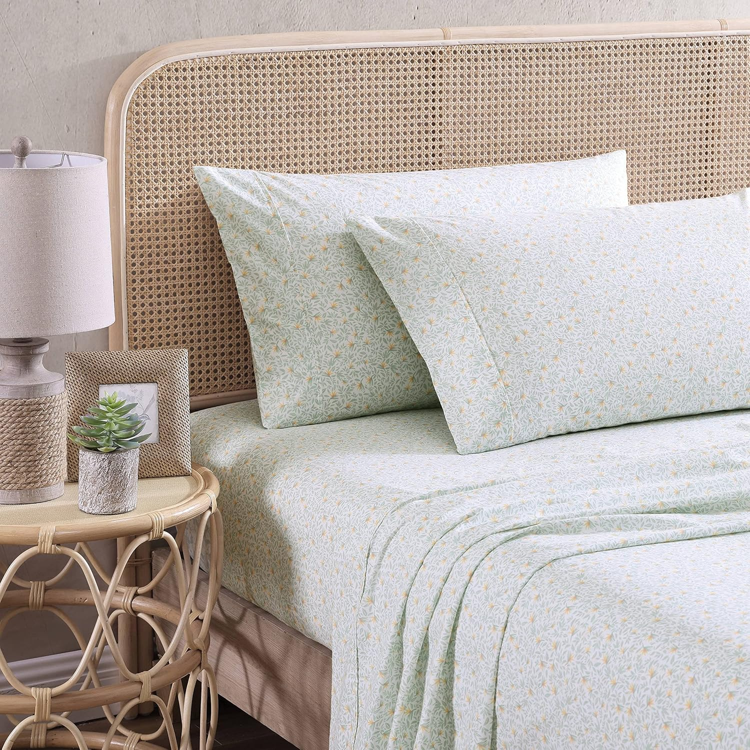 Tommy Bahama - Queen Sheets, Cotton Percale Bedding Set, Crisp & Cool, Stylish Home Decor (Crane Flower Green, Queen)