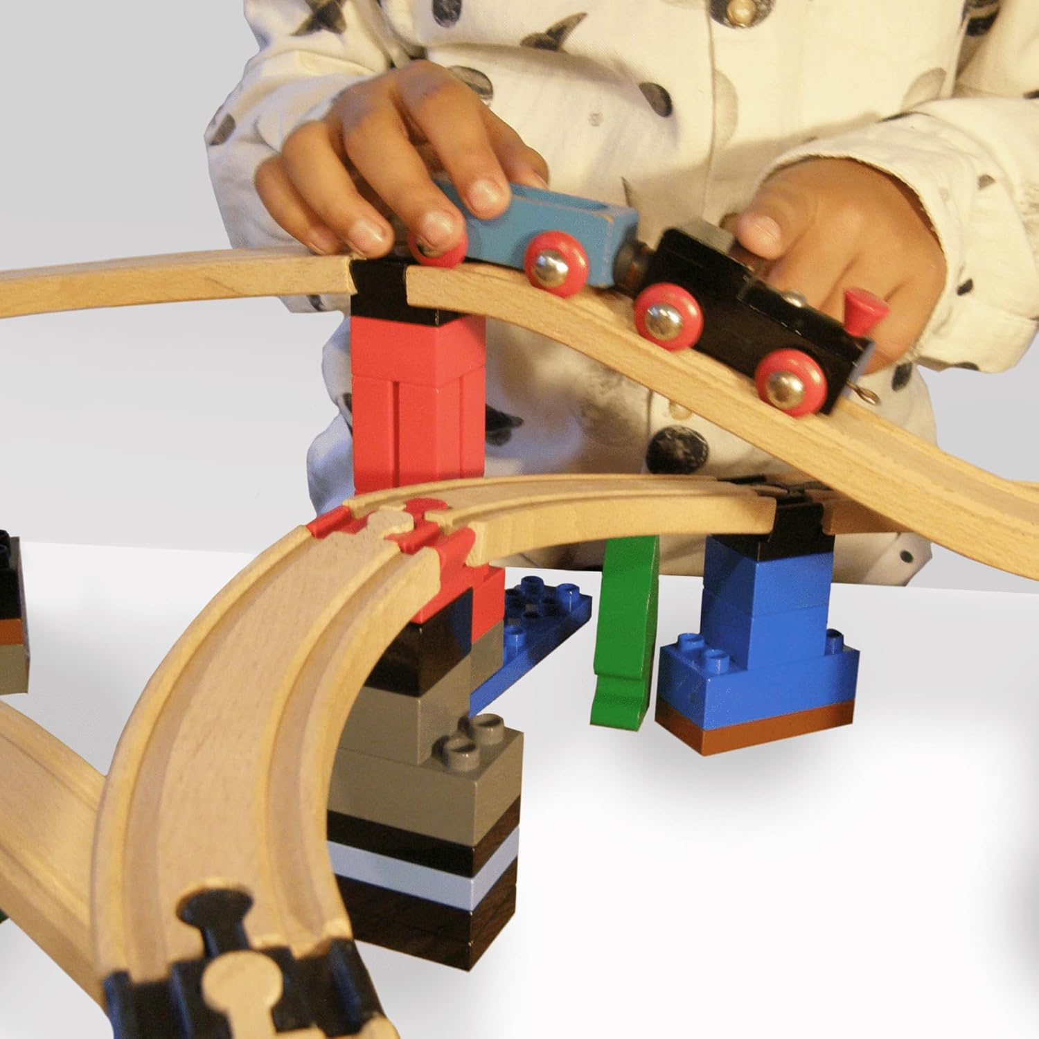 TOY2 Builder Set XL, 44 Pieces, Compatible with Brio &  Duplo, Sustainable Wooden Train Set Rail Connector Pack image number 6