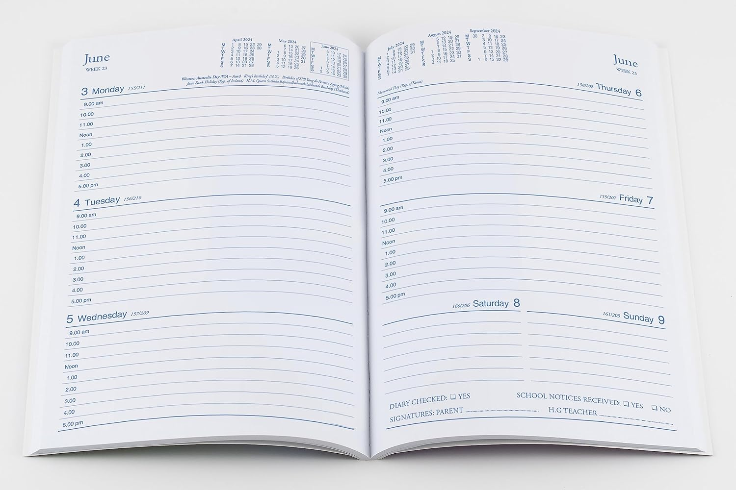 Collins Colplan Student 2024 Diary - Week to View (Perfect Bound), Size A5, Light Blue image number 3