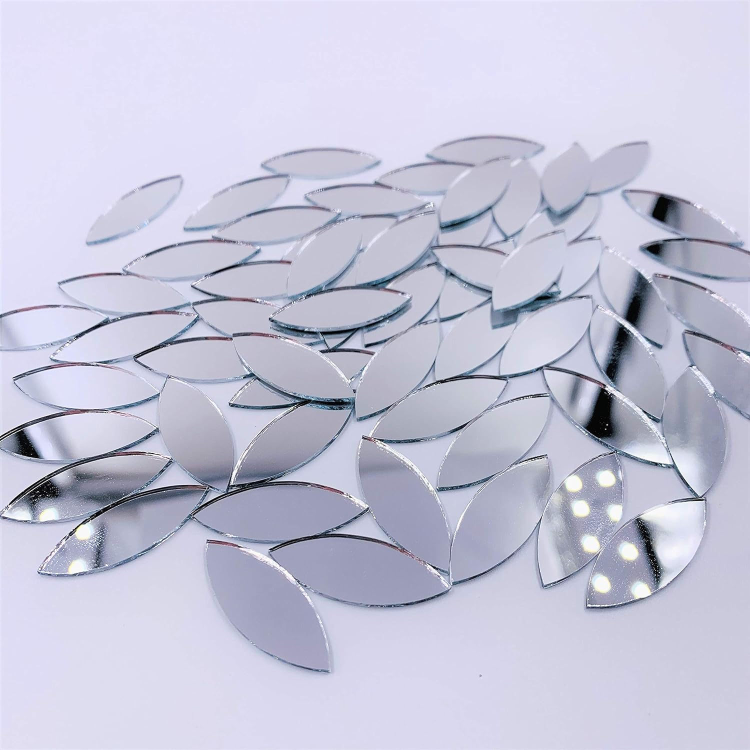 Chenrui150Pcs Petal Shaped Mirror Mosaic Tile Craft Mirrors (Silver)