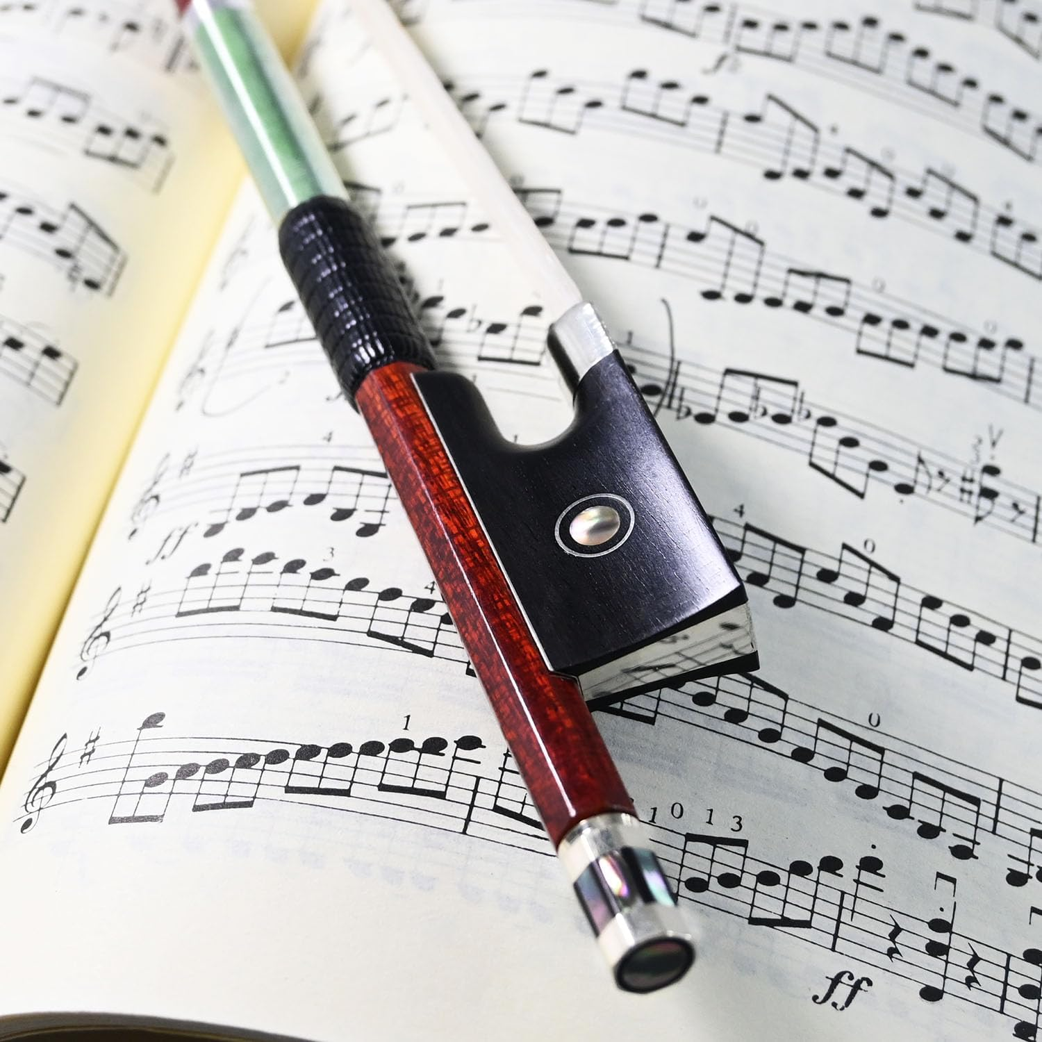 Wood and Carbon Fiber Hybrid Violin Bow 4/4 Size image number 2