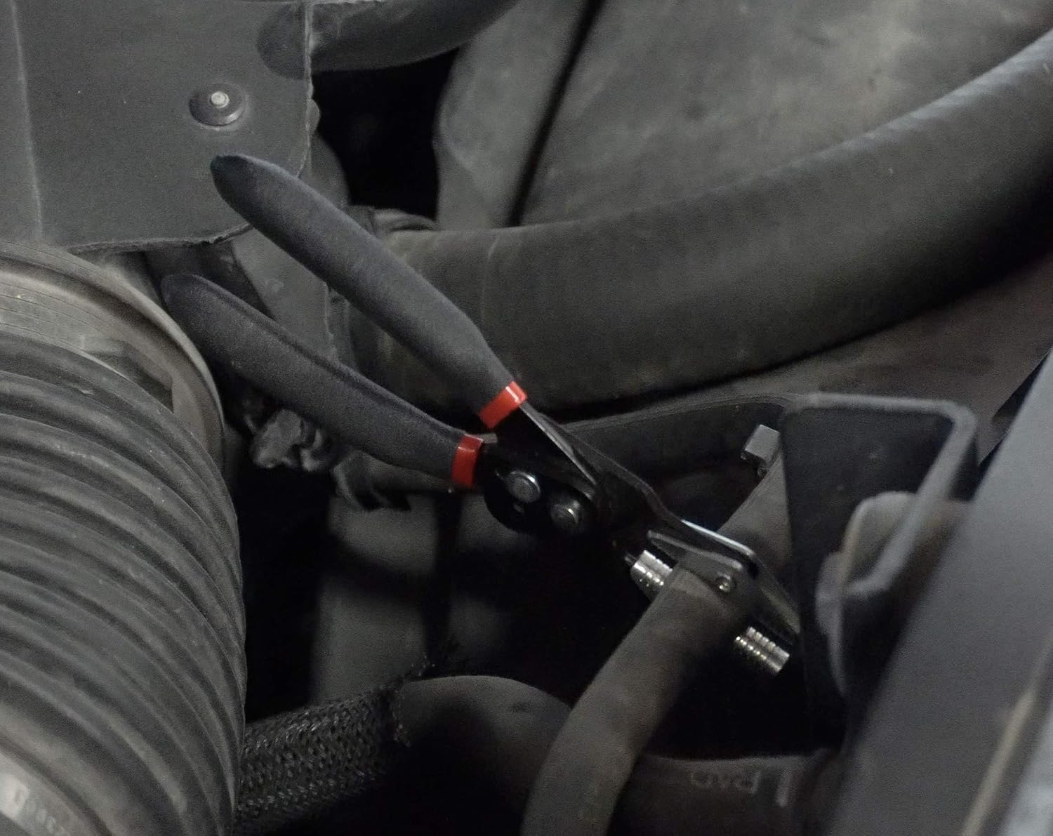 Lisle 67500 Small Hose Pinch-Off Pliers image number 1