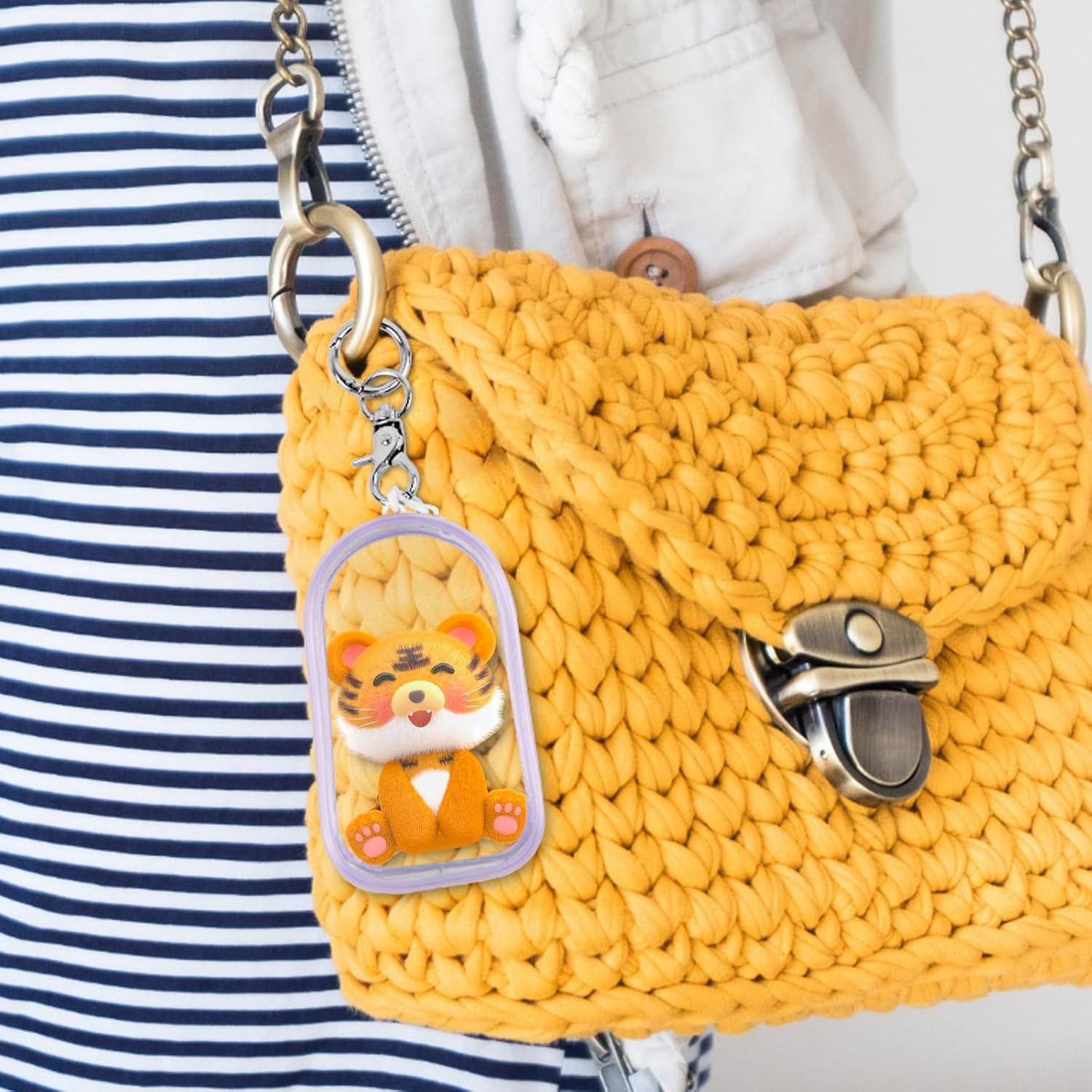 6 Pcs Clear Figure Display Bag with Keychain, Zipper Clear Display Case, Ball Portable Mini Doll Pouch, Figures Display Case for Figures Collectibles (Multicolour) image number 4