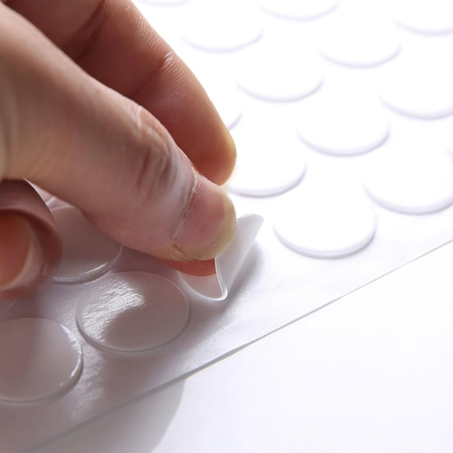 420 Pcs Blue Tack, Heavy Duty Adhesive Blu Tack,Sticky Dots,Bluetack, Glue Dots,Reusable Nano Tape for Walls and Office Decor(20Mm) image number 1