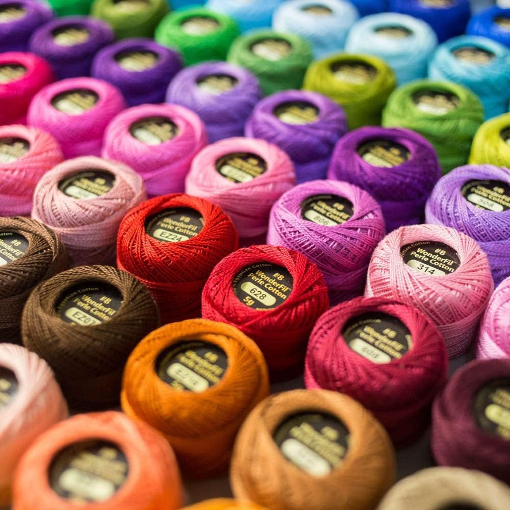 Wonderfil Eleganza #8 Solid Perle Cotton - First Snow 5G Ball (EL5G-06) image number 3