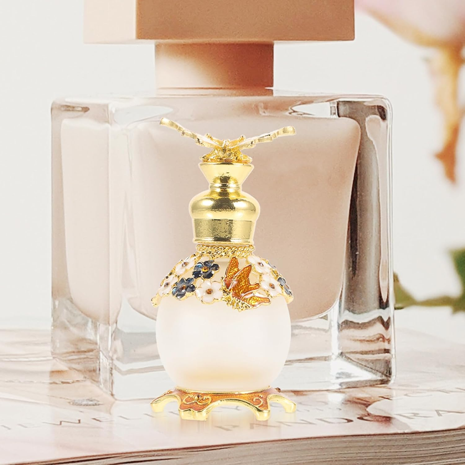 TEHAUX Vintage Butterfly Perfume Bottle Middle Eastern Style Empty Essential Oil Bottle for Sample Refillable Use image number 3