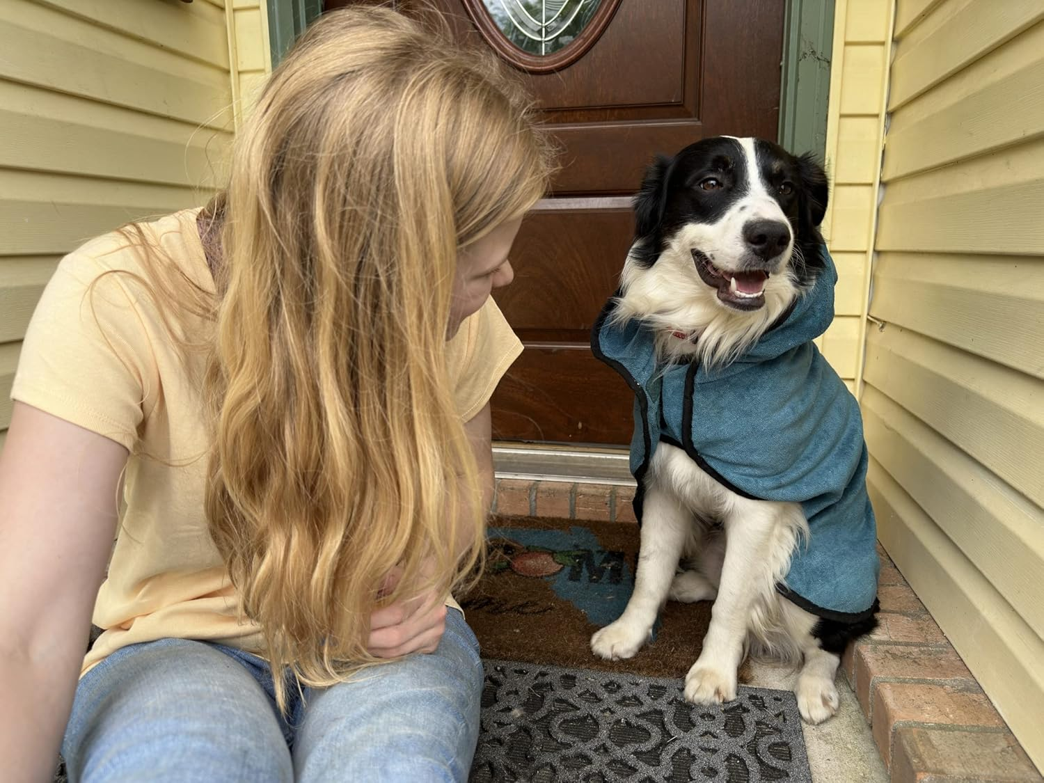 Avont Dog Bathrobe - Super Absorbent Pet Drying Towel Bath Robes after Bath Shower Swim Wet Walk for Puppies -Blue(L) image number 2