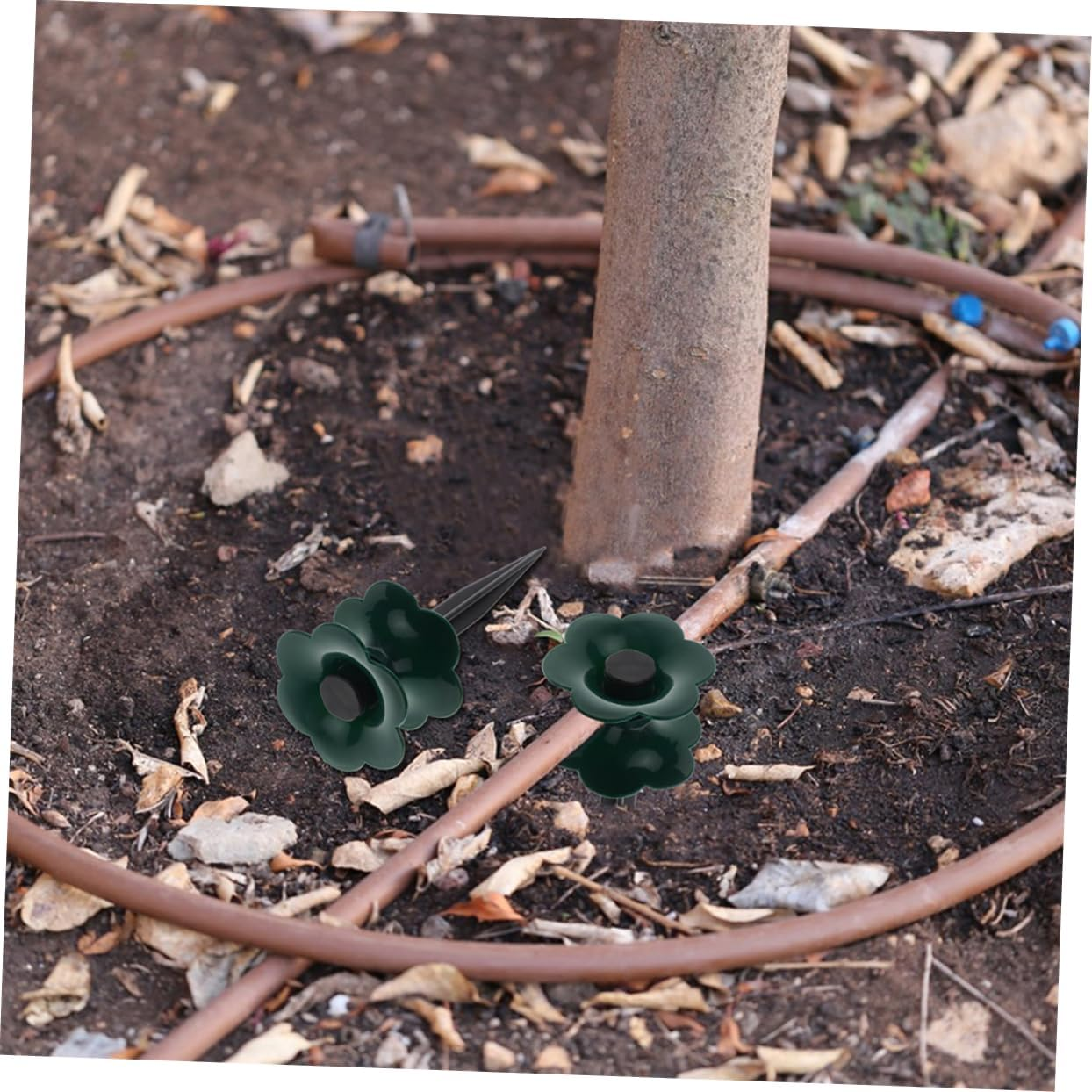 Kisangel 6Pcs Garden Hose Guide Spikes Ground Stakes for Outdoor Lawn and Garden Use Small Sturdy Plastic Water Hose Holders in Black and Green for Gardening Supplies image number 3