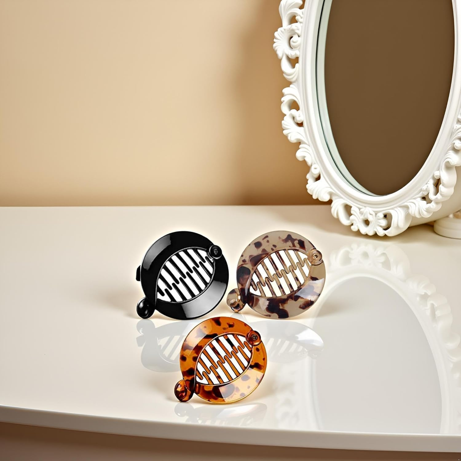 3Pcs Resin Banana Hair Clips Small Banana Hair Combs Fishtail Hair Clip Side Comb round Ponytail Holder for Women Girl Hair Accessories Clips and Barrettes image number 5