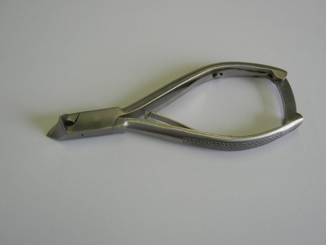 88018 Made in Japan Yatetsu Series Diagonal Blade Nail Clippers for Ingrown Nails image number 1