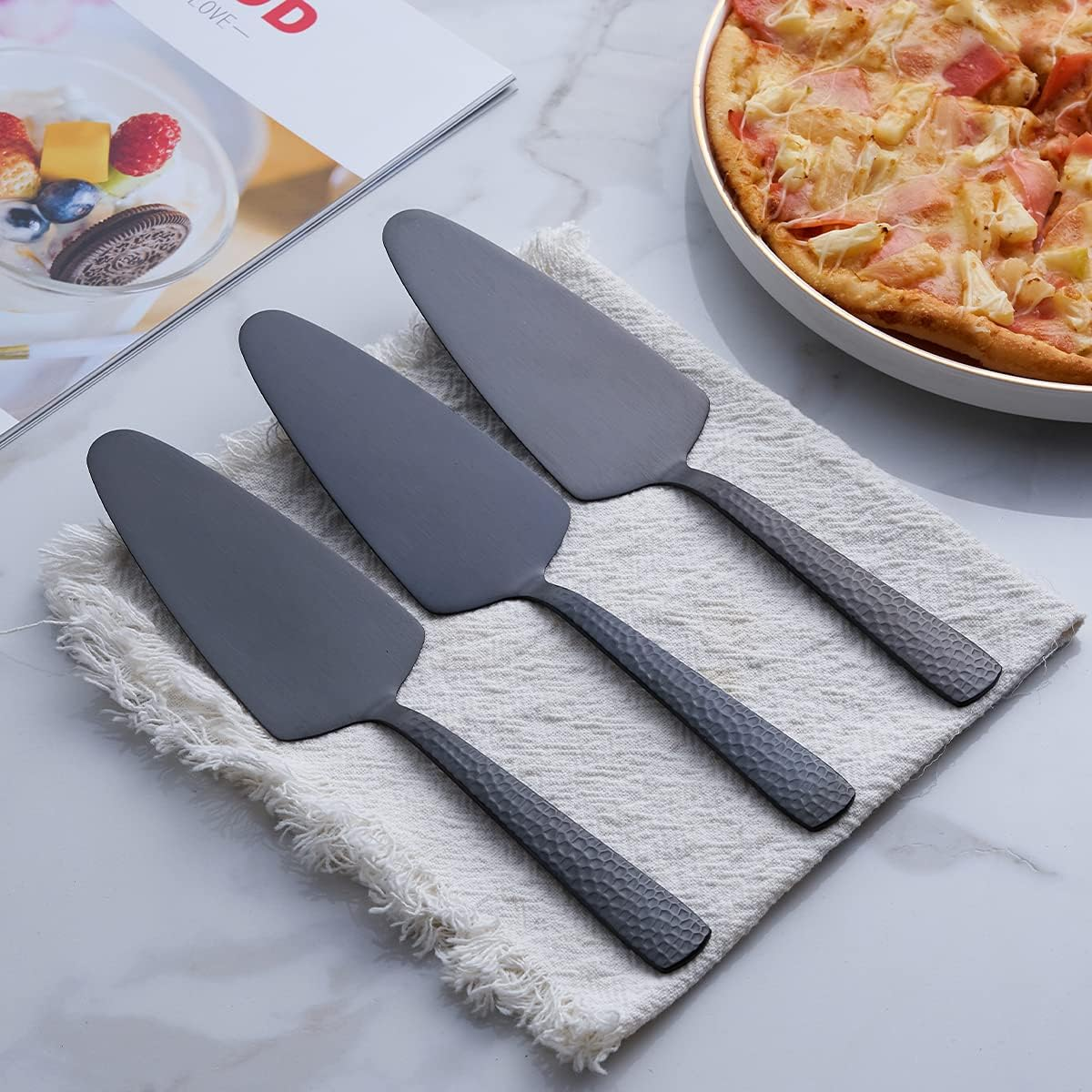 FULLYWARE Matte Black Cake Pie Server, 9.4-Inch Stainless Steel Heavy Duty Pizza Spatula, Satin Finish, Set of 3 image number 5